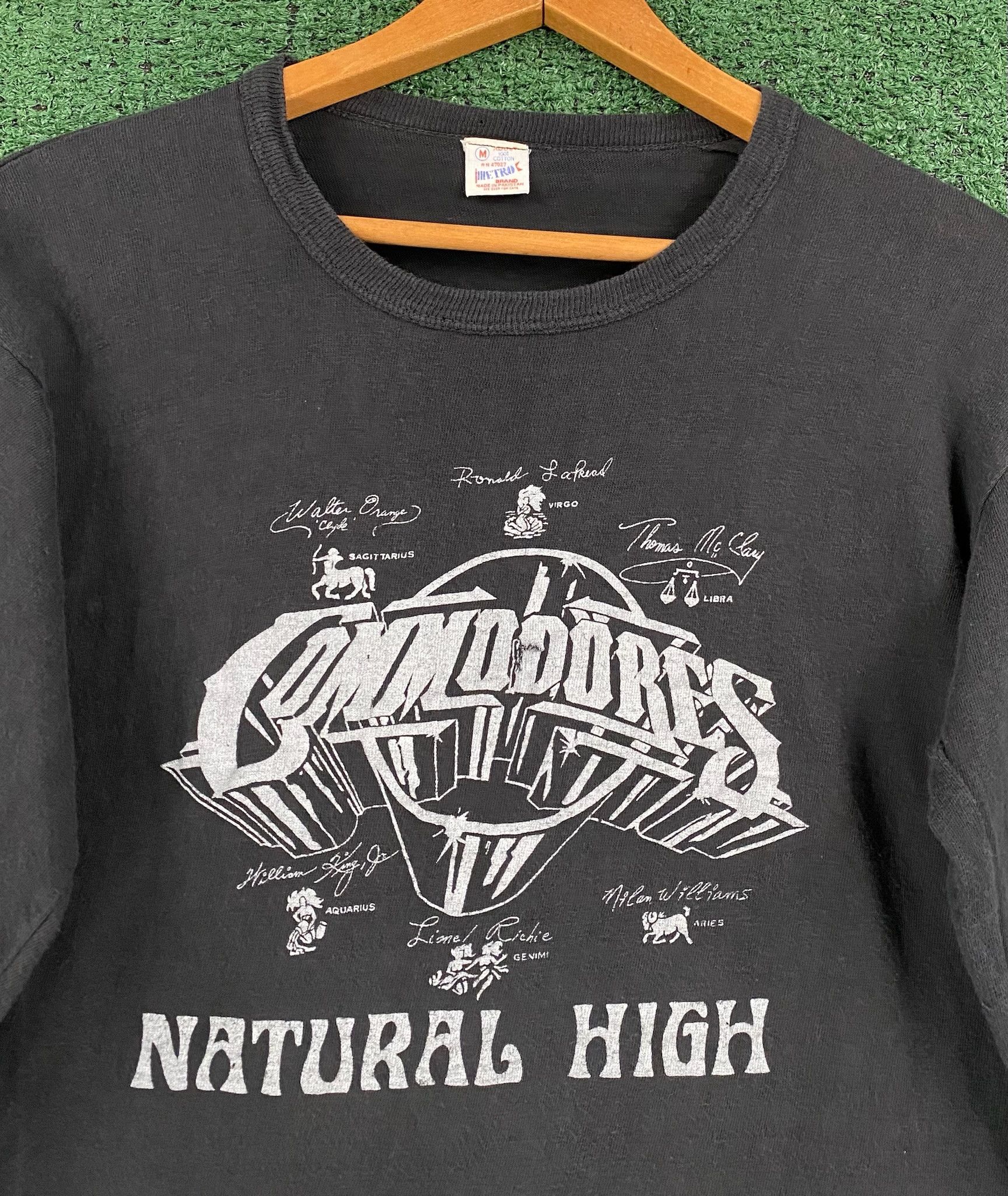 Vintage 1978 Commodores Natural High Album Concert T-Shirt XS Size XS / US 0-2 / IT 36-38 - 2 Thumbnail