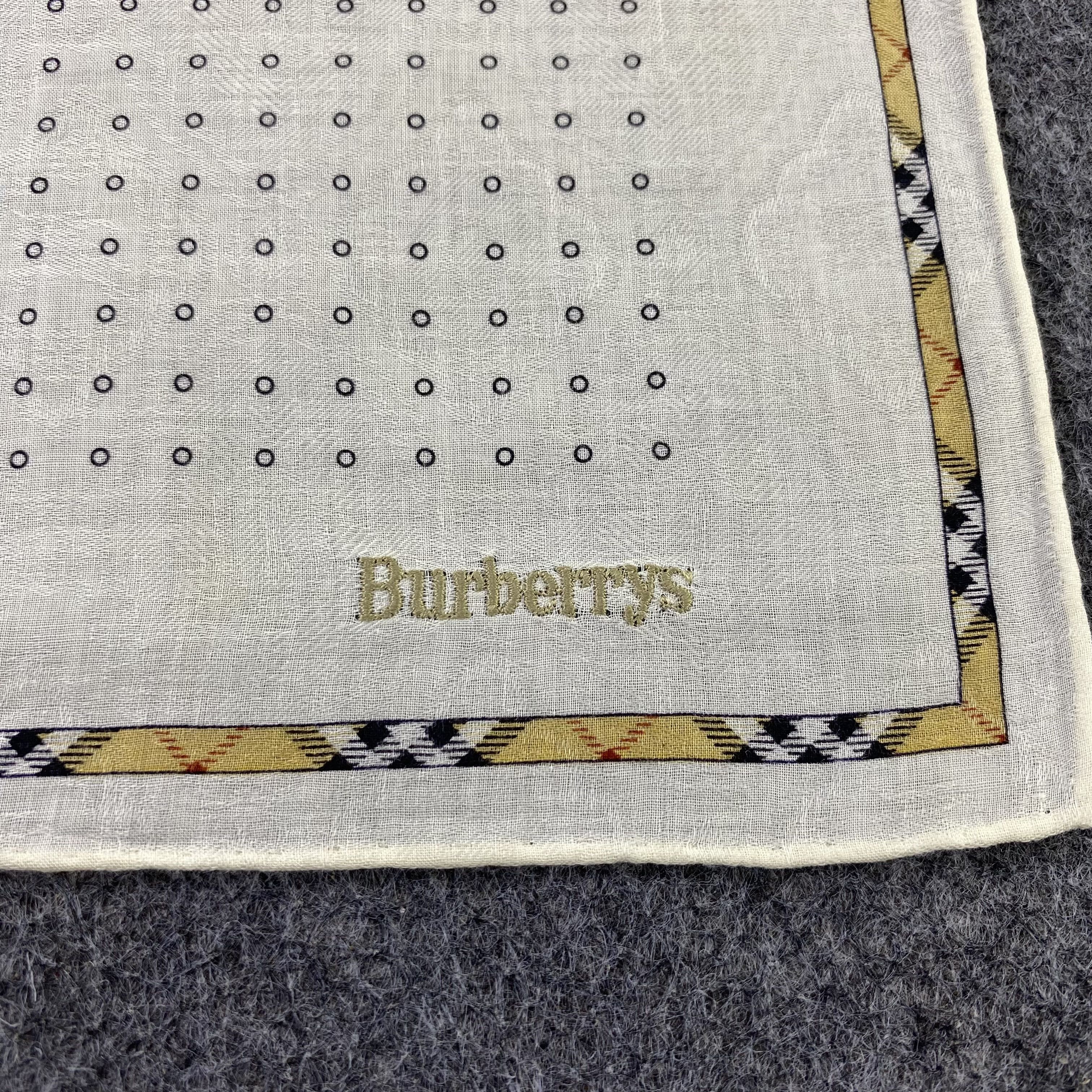 Burberry Burberry Handkerchief Neckerchief Bandana-B1656 Size ONE SIZE - 7 Thumbnail