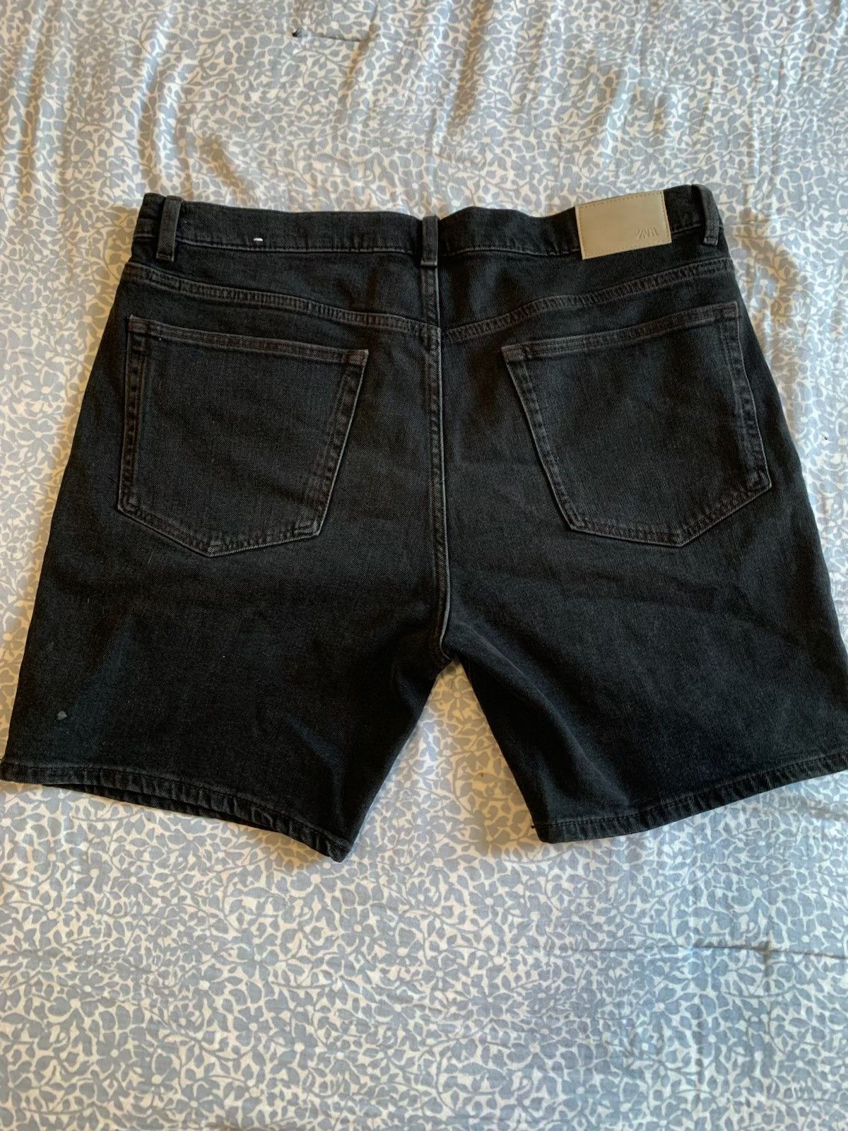 Zara Zara Denim Shorts Size US 34 / EU 50 - 2 Thumbnail