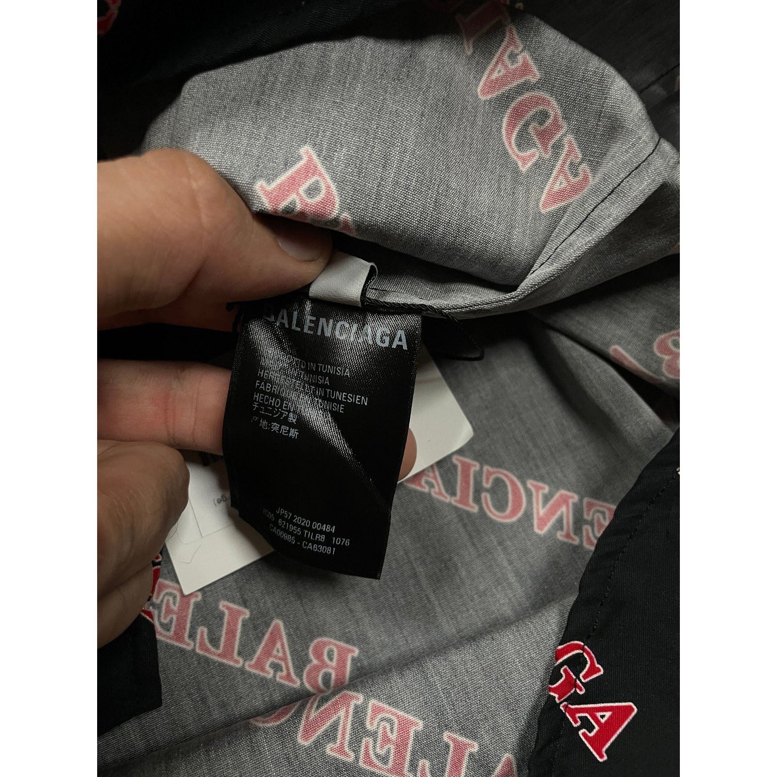 Balenciaga Baleneciaga All Over Zip Up Used 39 (XL) Size US XL / EU 56 / 4 - 4 Thumbnail
