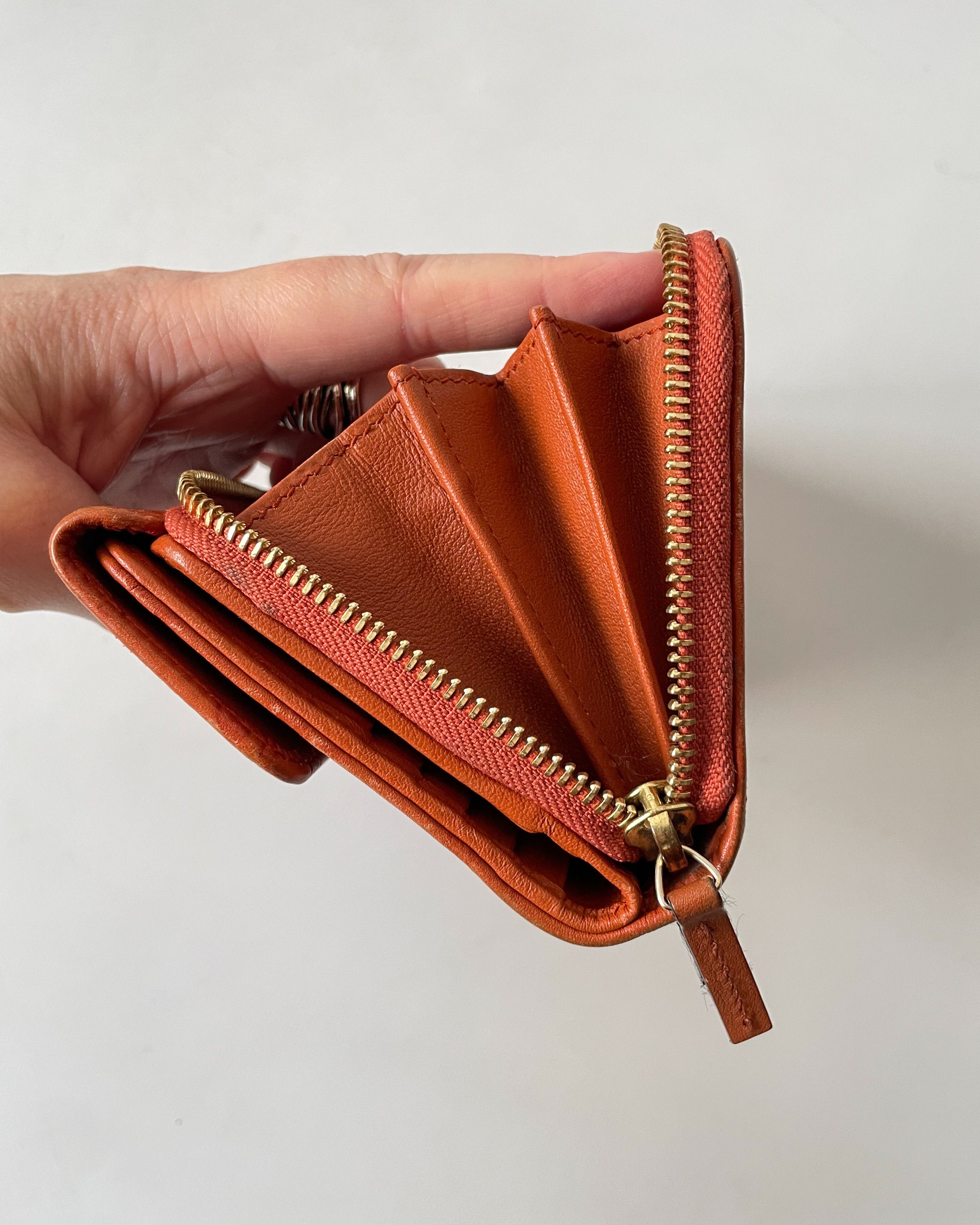Gucci Gucci Leather Guccissima Zip Around Wallet Size ONE SIZE - 21 Thumbnail
