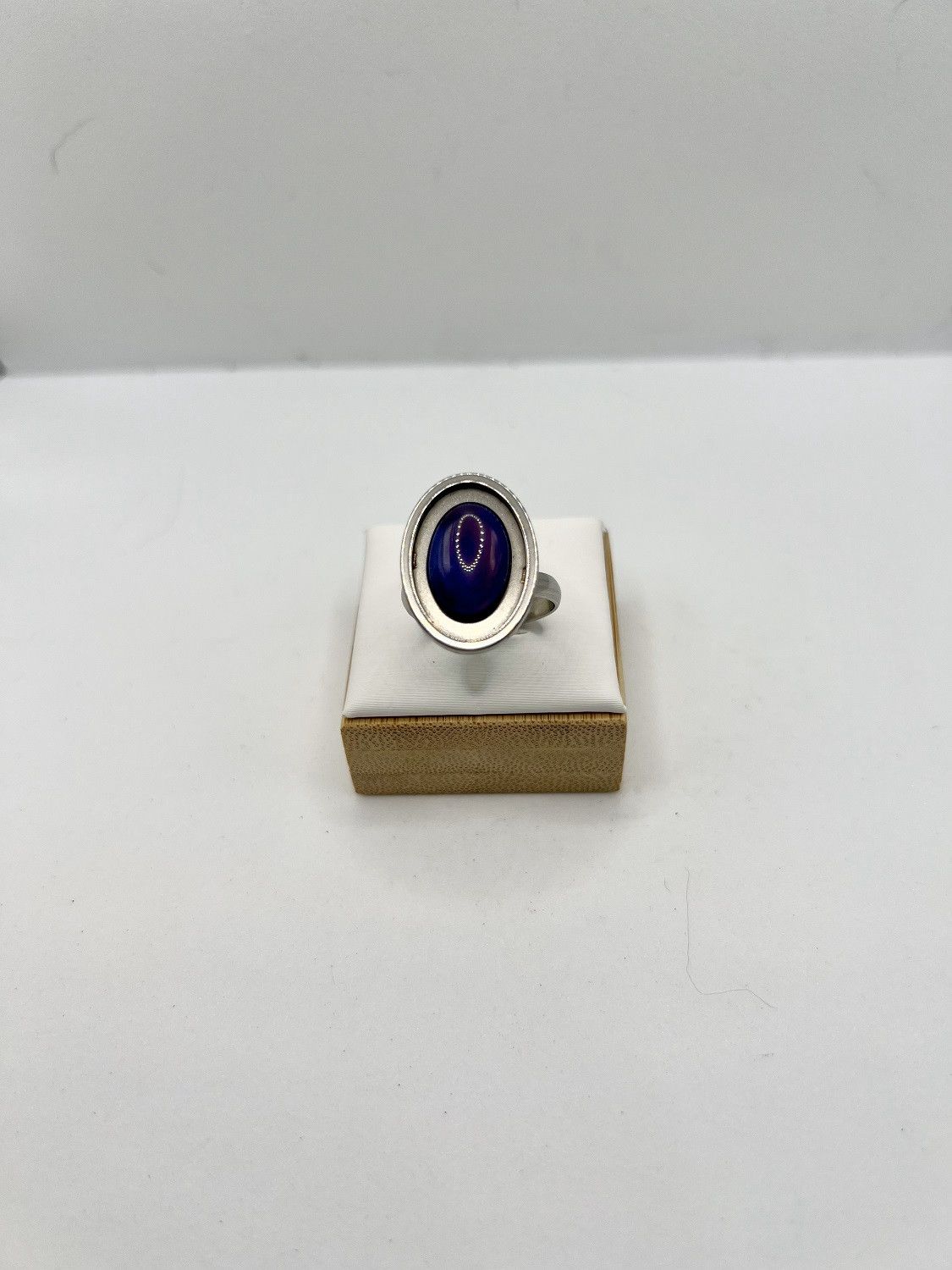Handmade Oval Amethyst Crystal stainless steel ring - size 7.75 Size ONE SIZE - 1 Thumbnail