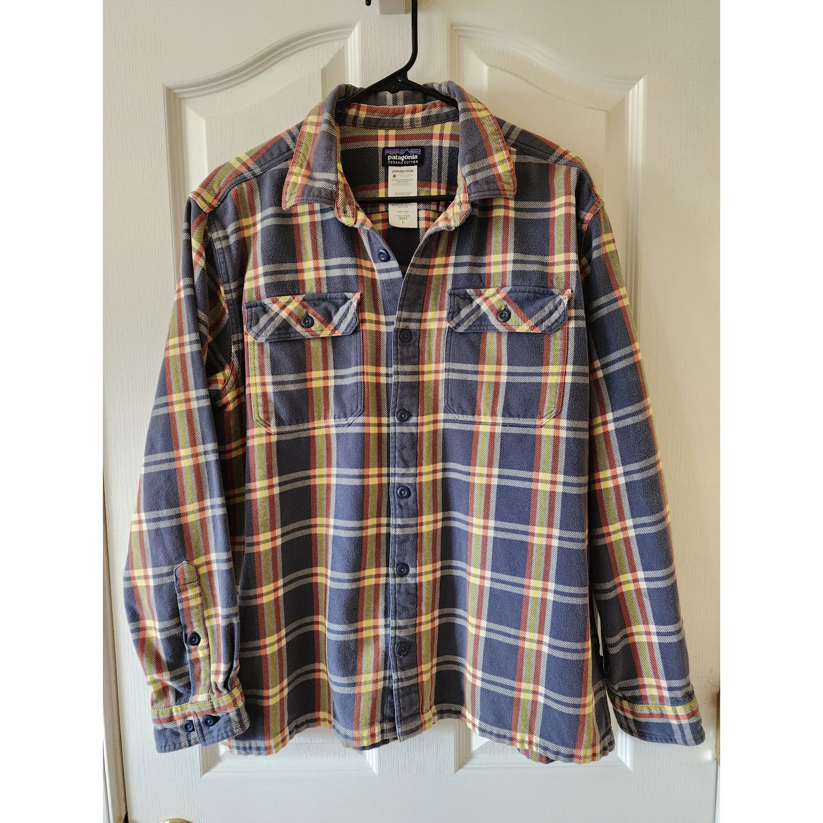 Patagonia Patagonia Fjord Flannel Shirt Heavyweight L Plaid Shacket Size US L / EU 52-54 / 3 - 1 Thumbnail