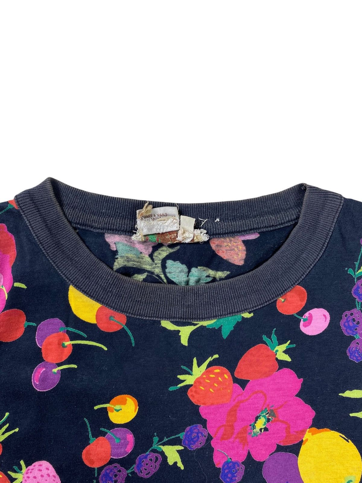 Gucci Vintage Gucci Flower Tee Size US M / EU 48-50 / 2 - 7 Thumbnail