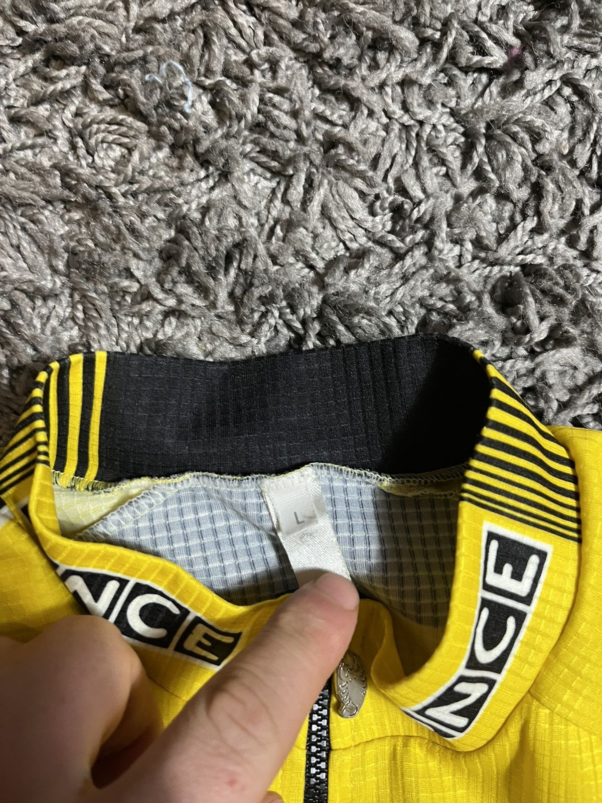 Vintage CASTELLI VINTAGE 1998 VELO JERSEY GIANT YELLOW CYCLING Size US L / EU 52-54 / 3 - 4 Thumbnail