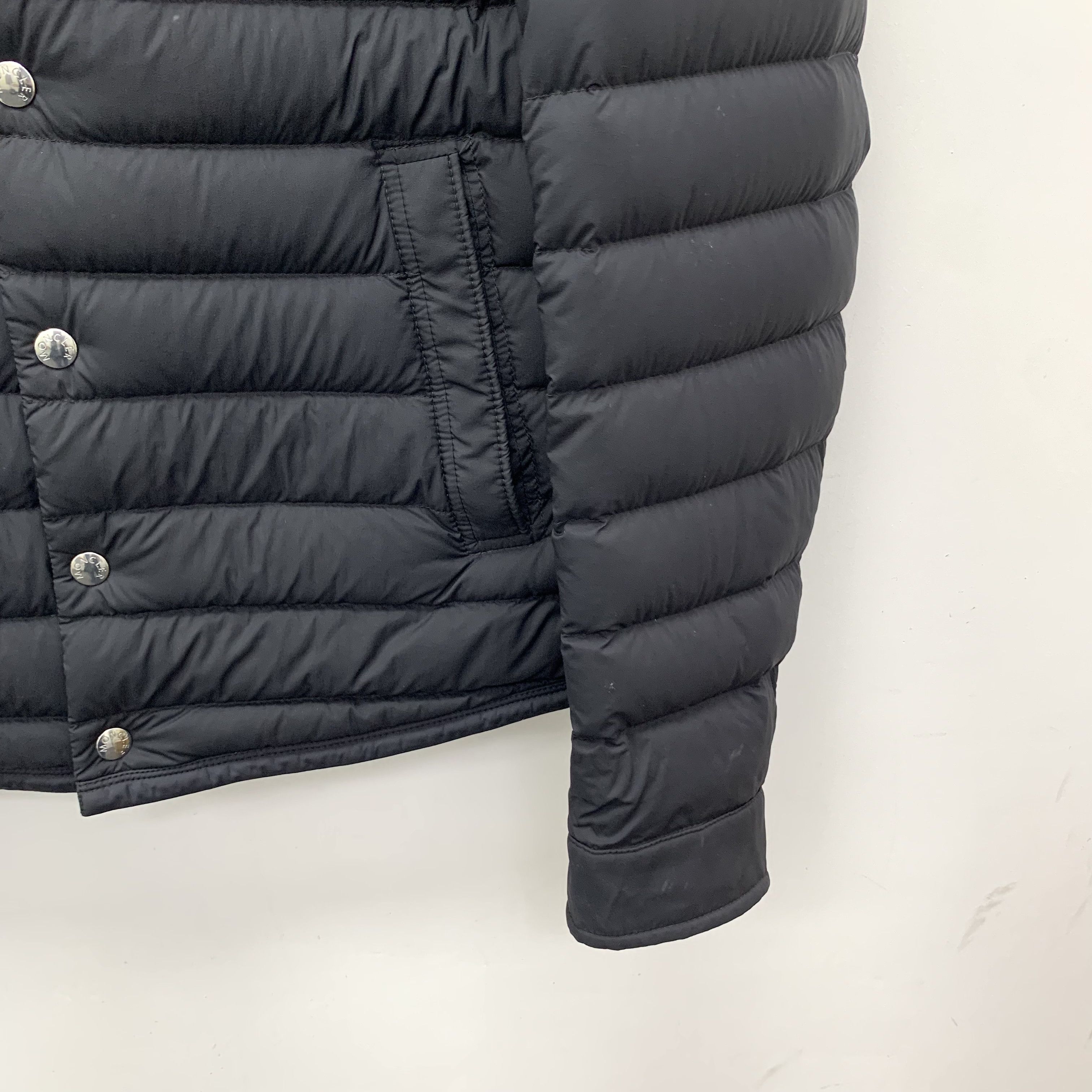 Moncler Moncler Fauscoum Colorblock Down Jacket (1/S) Size US S / EU 44-46 / 1 - 4 Thumbnail