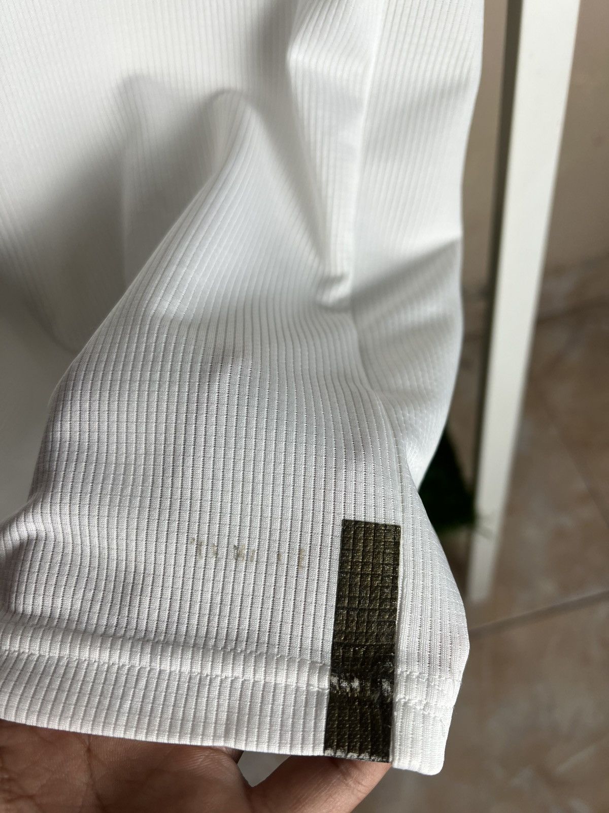 Adidas Adidas Real Madrid 2019/2020 Home Jersey Size US XL / EU 56 / 4 - 7 Thumbnail