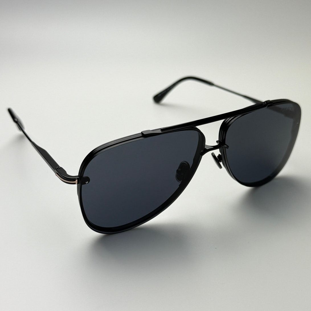 Tom Ford TOM FORD Sunglasses FT1071 01A Leon Shiny Black/Smoke Grey Size ONE SIZE - 9 Thumbnail