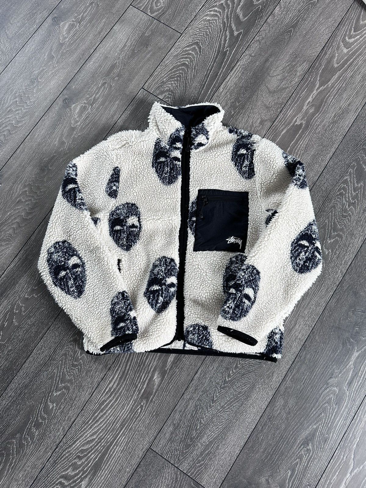 image of Stussy Jacquard Mask Sherpa Fleece Jacket in White, Men's (Size Small)