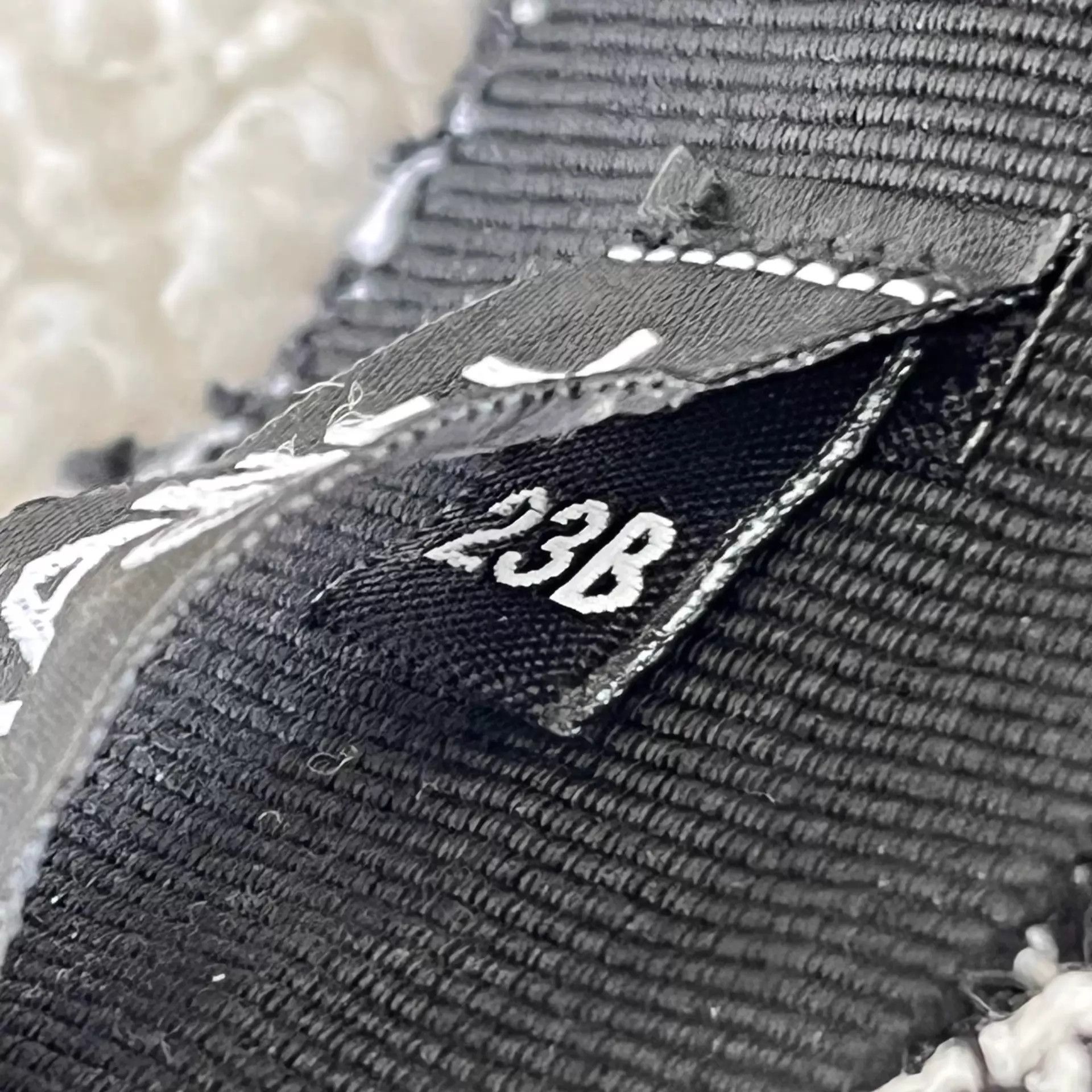 Chanel Chanel Black Tweed Headband Size ONE SIZE - 6 Thumbnail