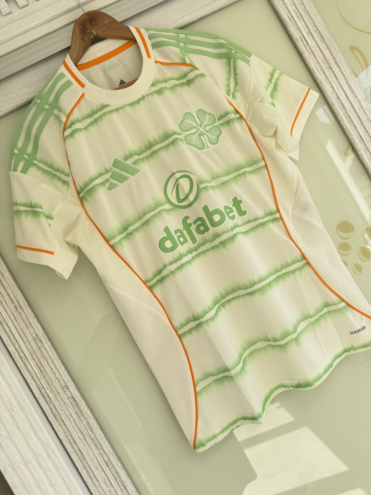 Adidas Celtic Glasgow 2025-2026 Third Soccer Jersey Football Shirt Size US M / EU 48-50 / 2 - 4 Thumbnail