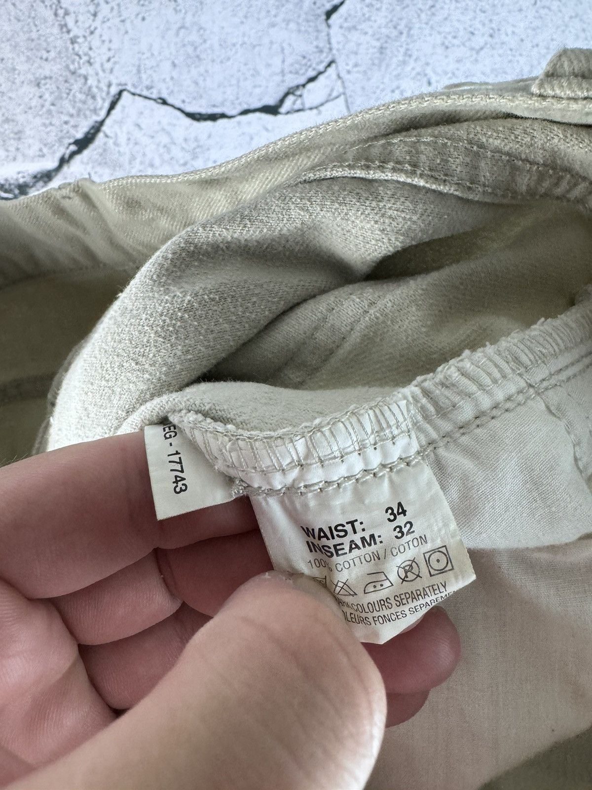 Yves Saint Laurent 90s 34x32 Yves Saint Laurent vintage YSL beige chino pants Size US 34 / EU 50 - 6 Thumbnail