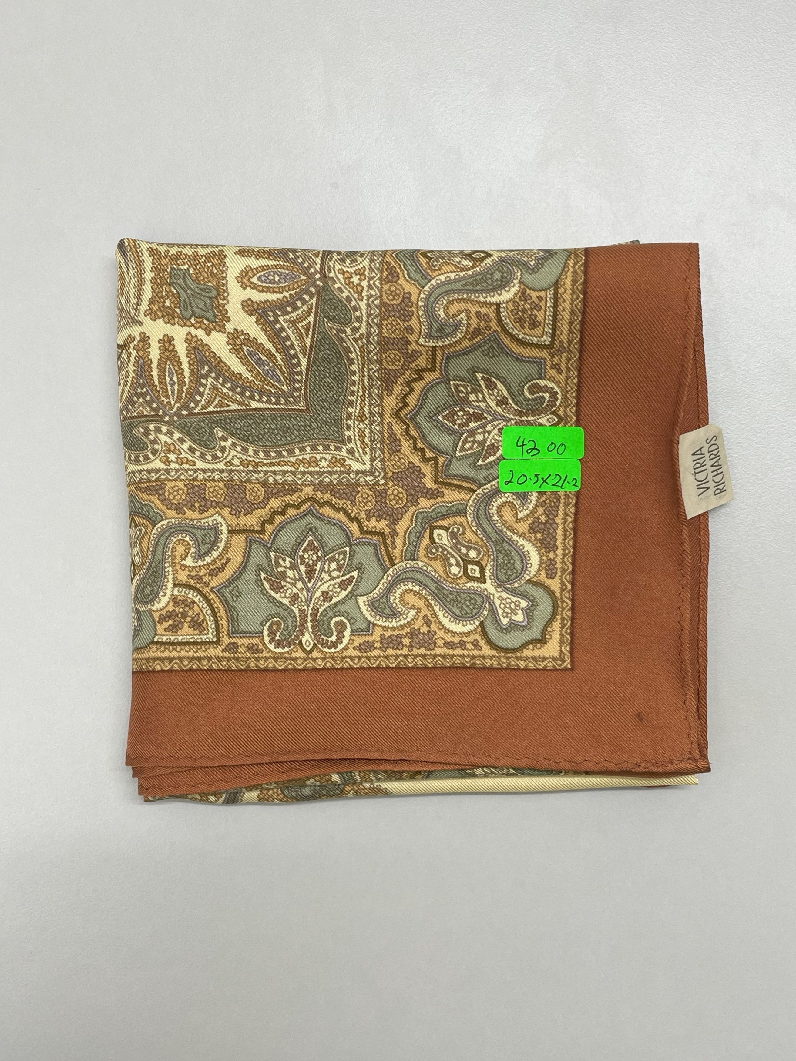 Designer × Vintage Victoria Richard Silk Handkerchief / Scarves- 4300 Size ONE SIZE - 11 Thumbnail