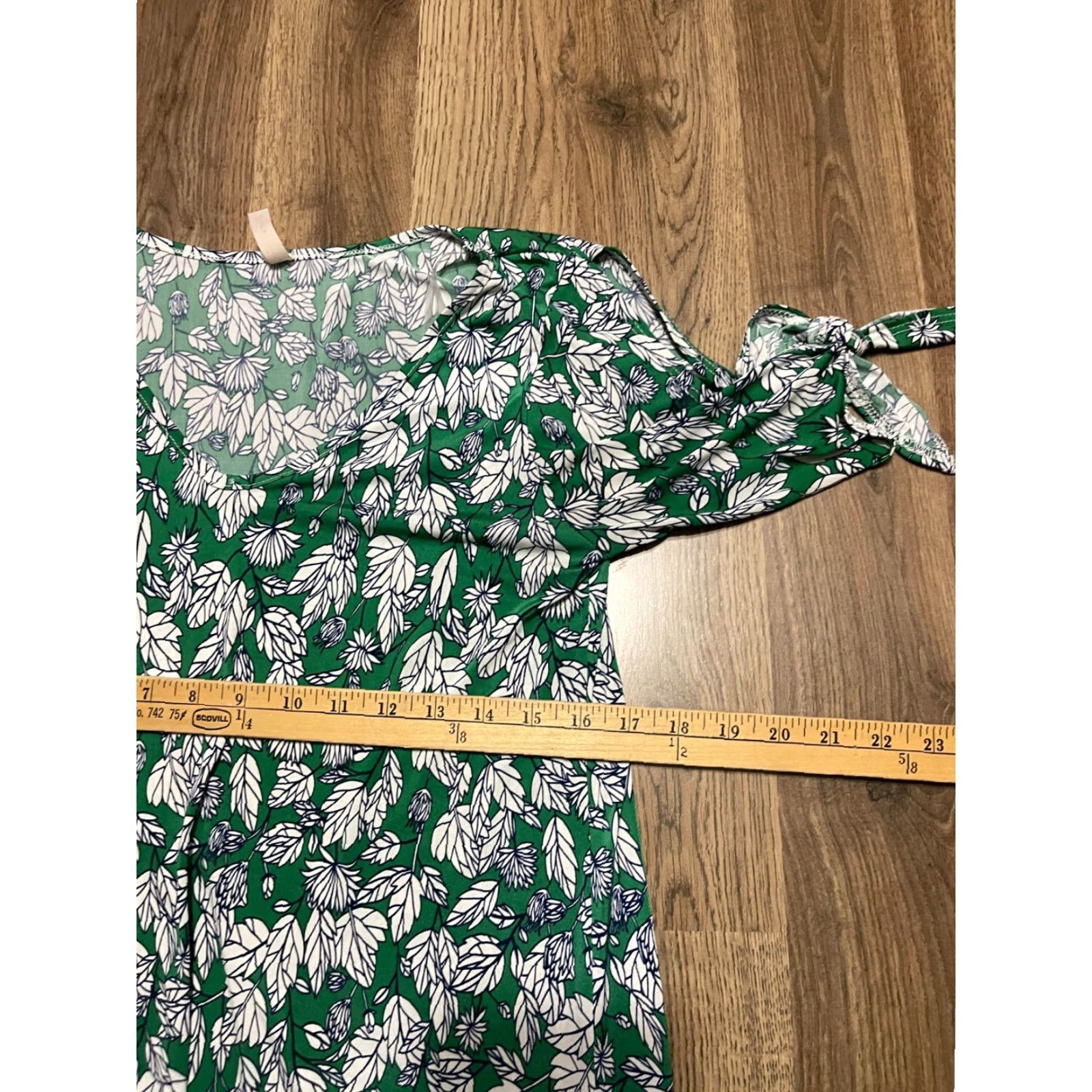 Vintage Gilli Dress, Women's Size Small, Floral, V-neck, Short Sleeve, White Green Blue, Fit & Flare, Casual, Regular, Spring Summer Fall, Womens Size 28" / US 6 / IT 42 - 5 Thumbnail
