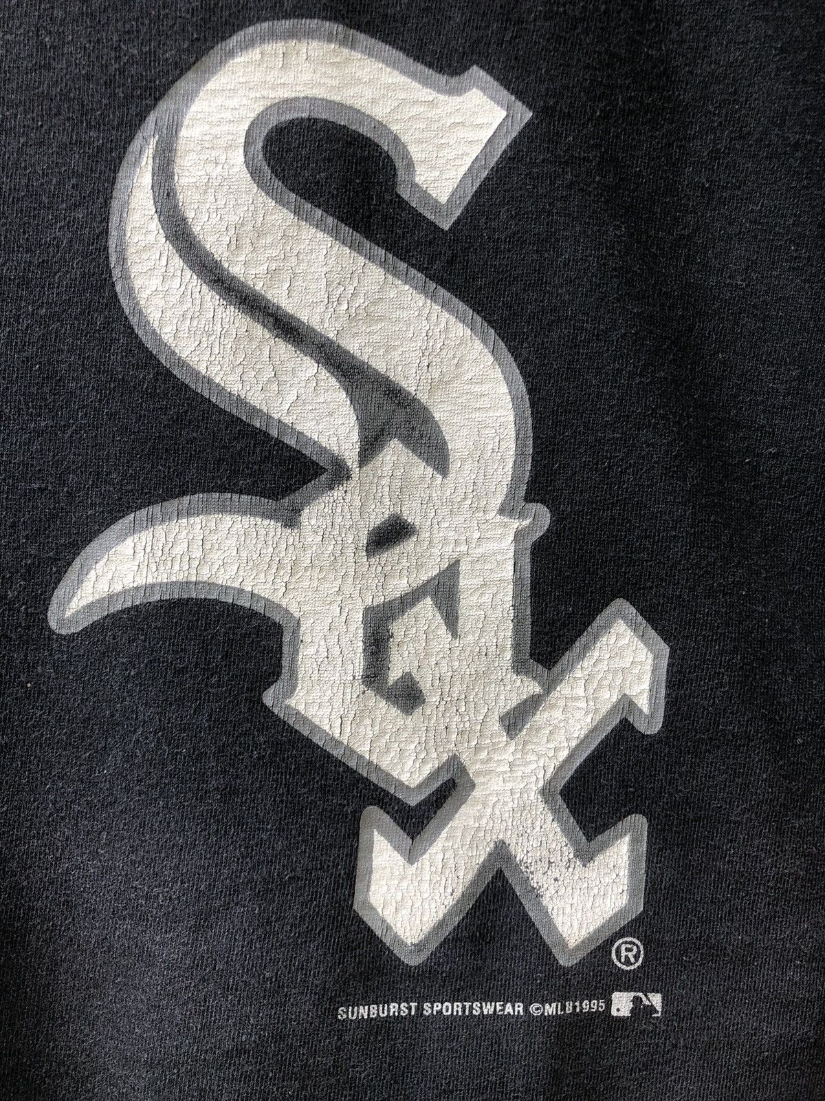 MLB Vintage 90s Sunfaded MLB Chicago White Sox Tshirts Size US XL / EU 56 / 4 - 5 Thumbnail