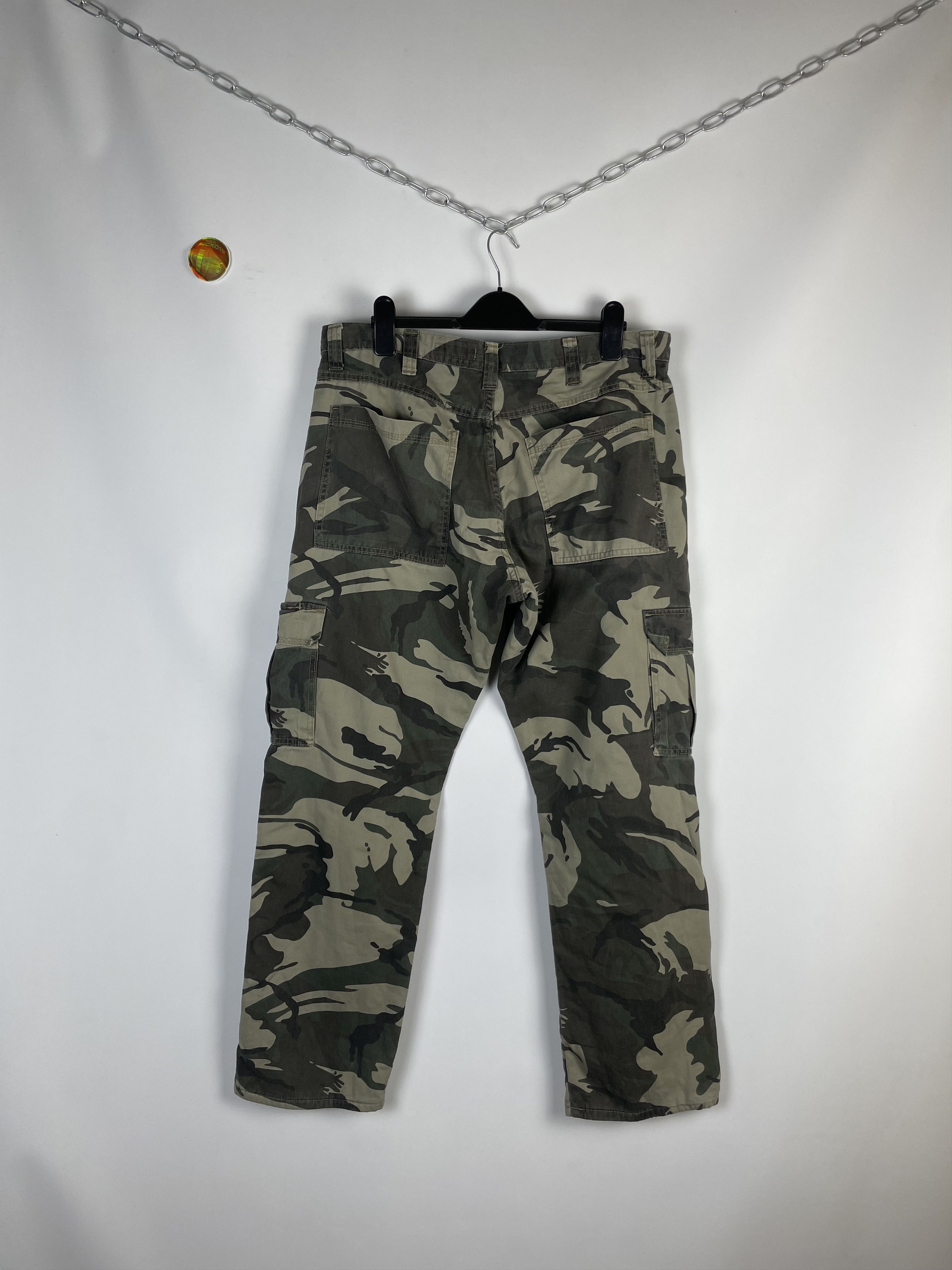 Vintage Vintage Wrangler Cargo Pants Military Baggy Fit y2k Size US 34 / EU 50 - 2 Thumbnail