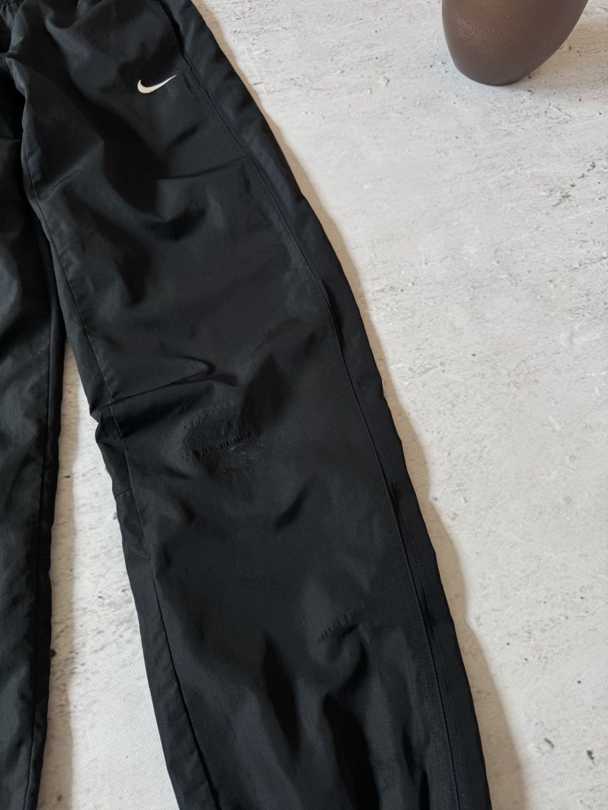Nike × Vintage NIKE NYLON VINTAGE Y2K OVERSIZE BAGGY FIT PANTS SWEATPANTS Size US 32 / EU 48 - 7 Thumbnail