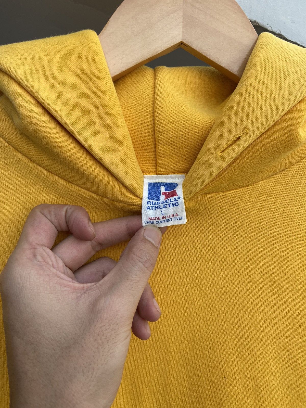 Russell Athletic Vintage mustard Russell hoodie Size US XS / EU 42 / 0 - 8 Thumbnail