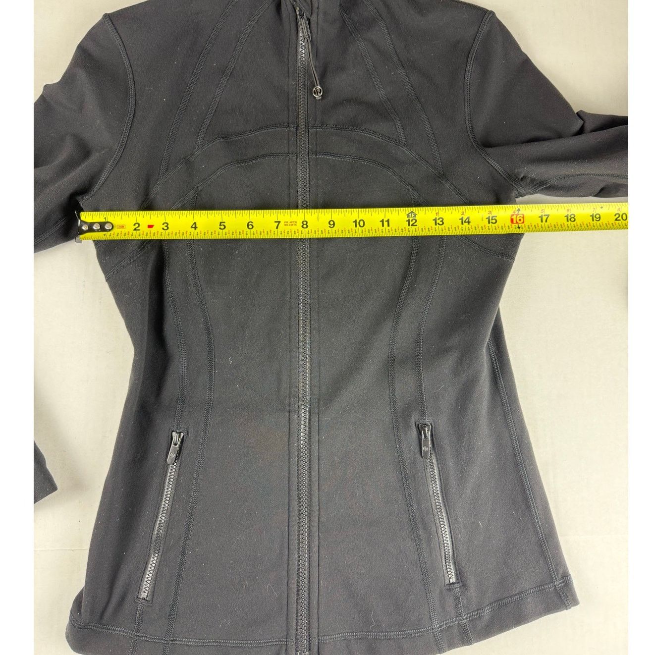 Lululemon Lululemon Black Define Jacket - Size 8 - Great Condition! Size M / US 6-8 / IT 42-44 - 9 Thumbnail