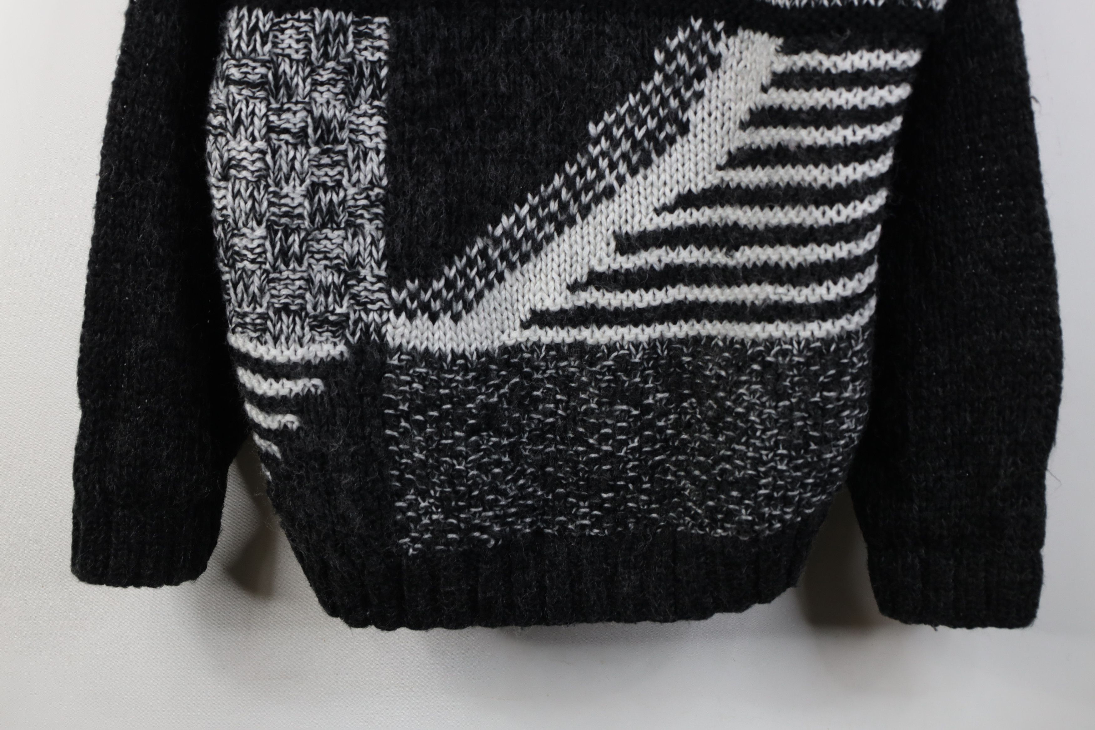 Vintage Vintage 90s Streetwear Blend Crochet Chunky Knit Sweater Size US L / EU 52-54 / 3 - 3 Thumbnail