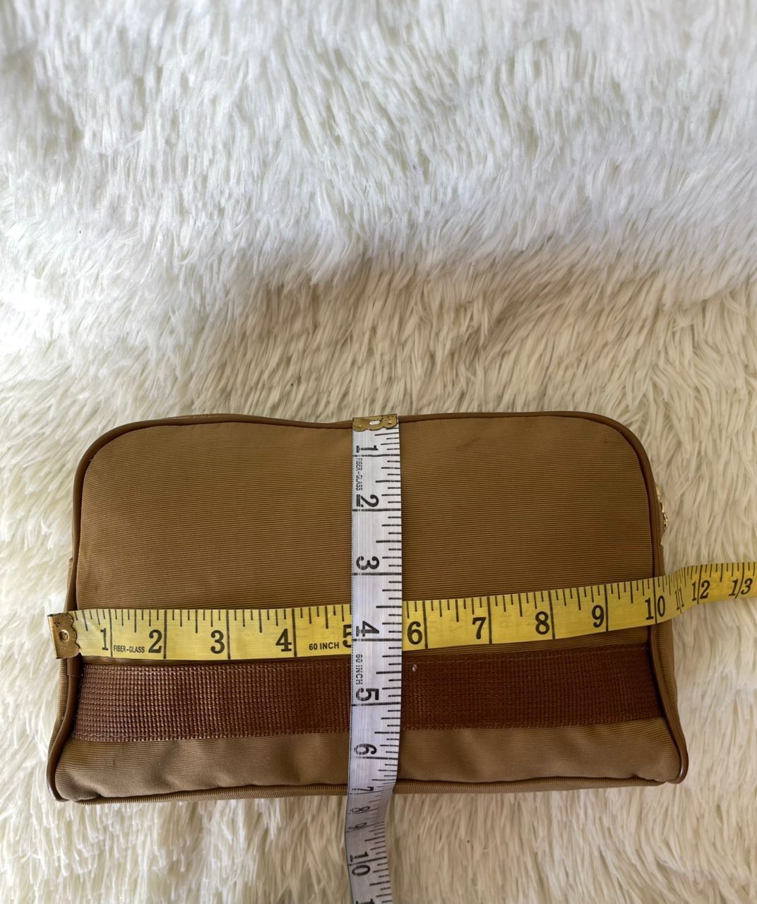 Designer × Moschino Moschino Gold Hadware Clutch Pouch Bag Size ONE SIZE - 18 Thumbnail