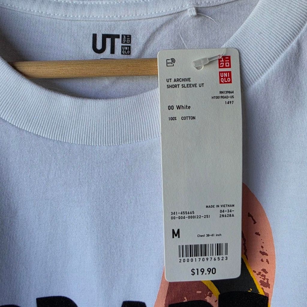 Uniqlo Uniqlo Andy Warhol Shirt Pop Art is for Everyone Banana M 21 Size US M / EU 48-50 / 2 - 3 Thumbnail