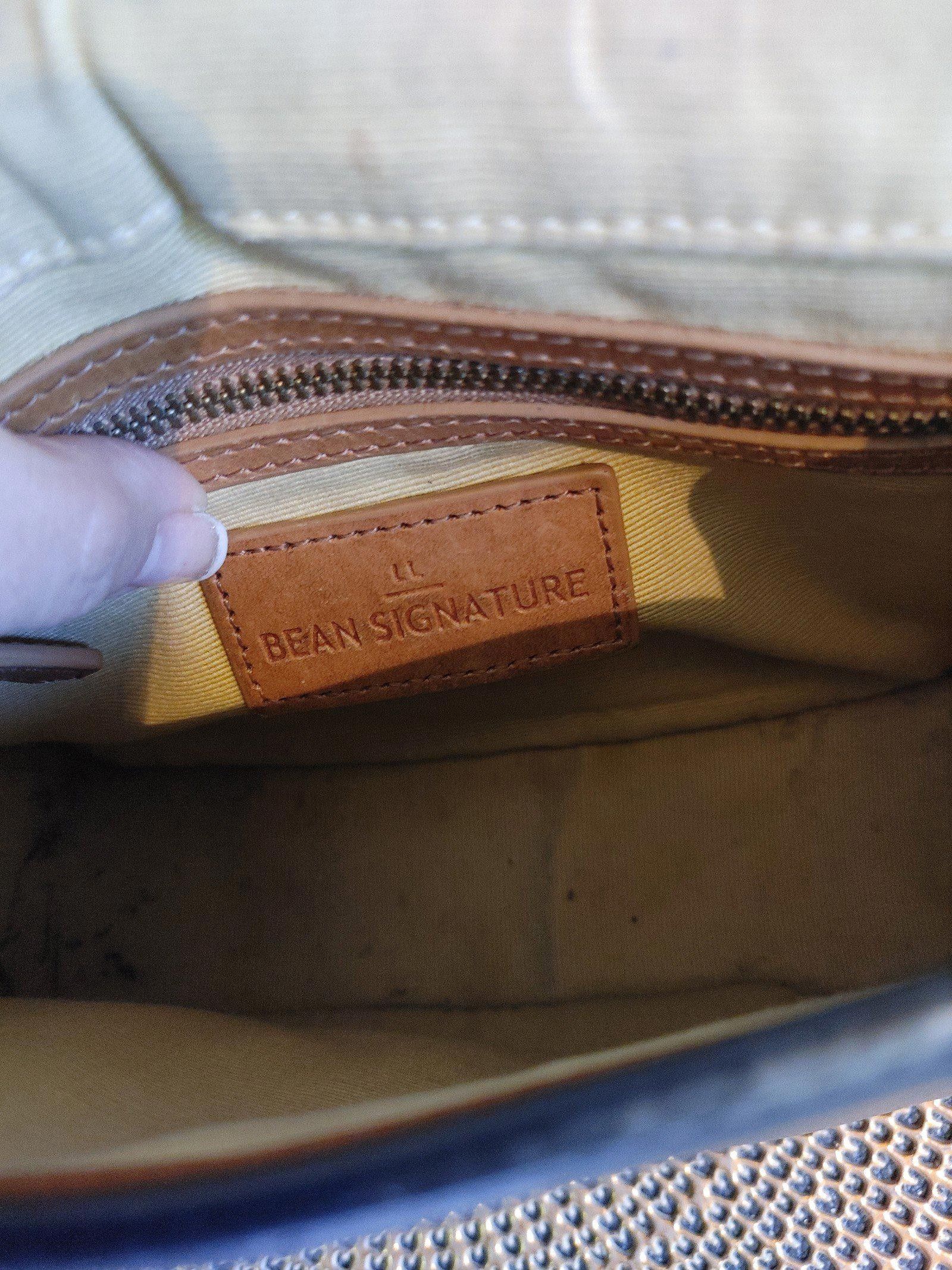 L.L. Bean L.L. Bean Signature Leather Flap Bag Size ONE SIZE - 8 Thumbnail