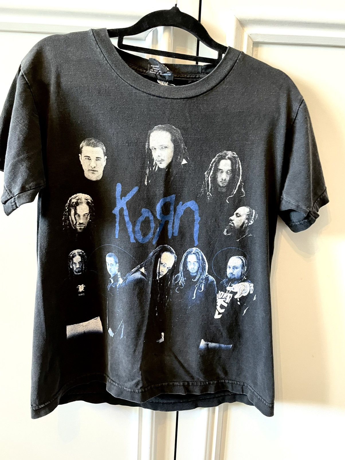 Band Tees × Vintage Vintage Black Faded 90s Y2K Korn Nu Metal Band Tshirt S Rare Size US S / EU 44-46 / 1 - 1 Thumbnail