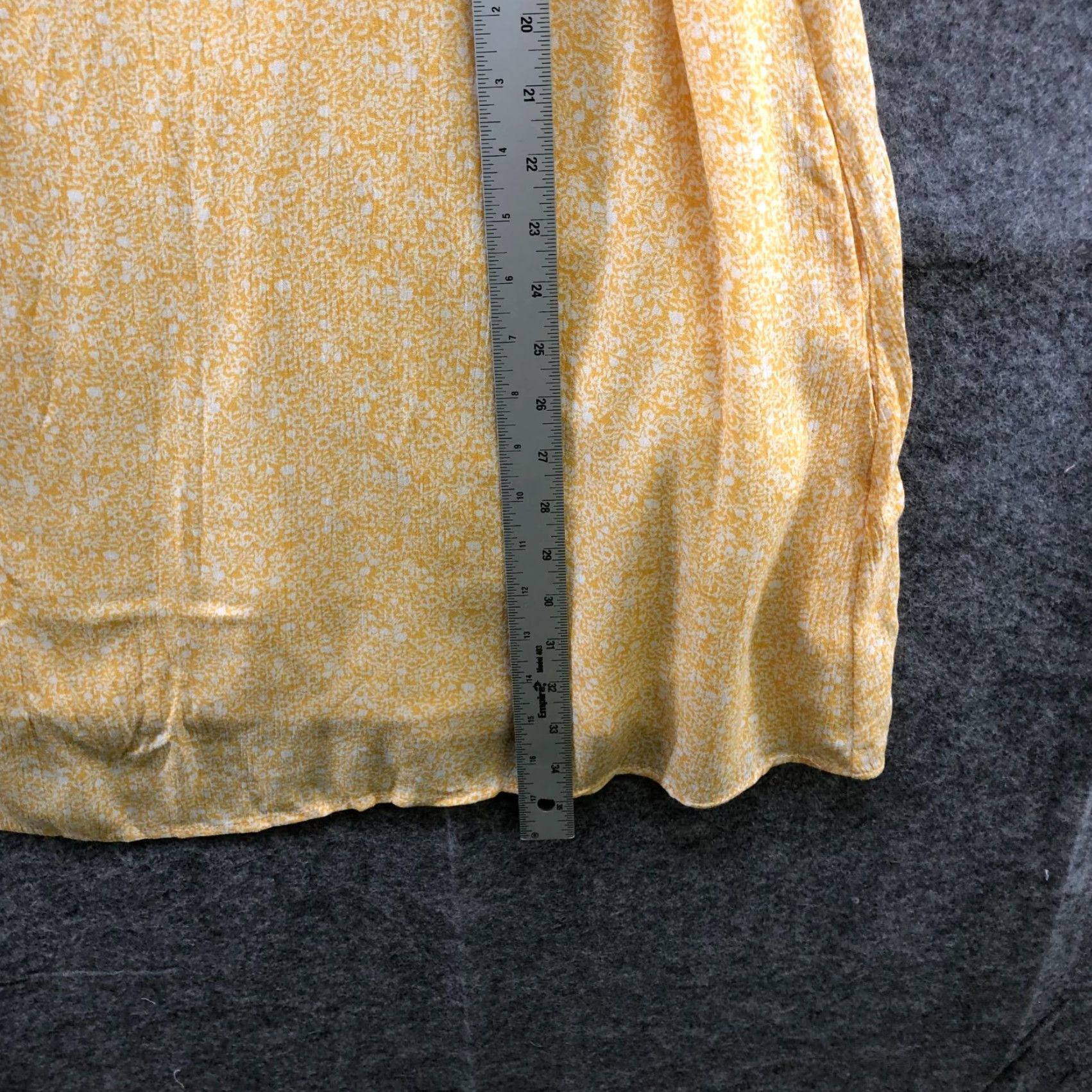 Vintage VINTAGE Aura Women's Mini Dress Sleeveless Yellow Floral Rayon Short A-Line Summer Spring Pockets Size M Size M / US 6-8 / IT 42-44 - 7 Thumbnail
