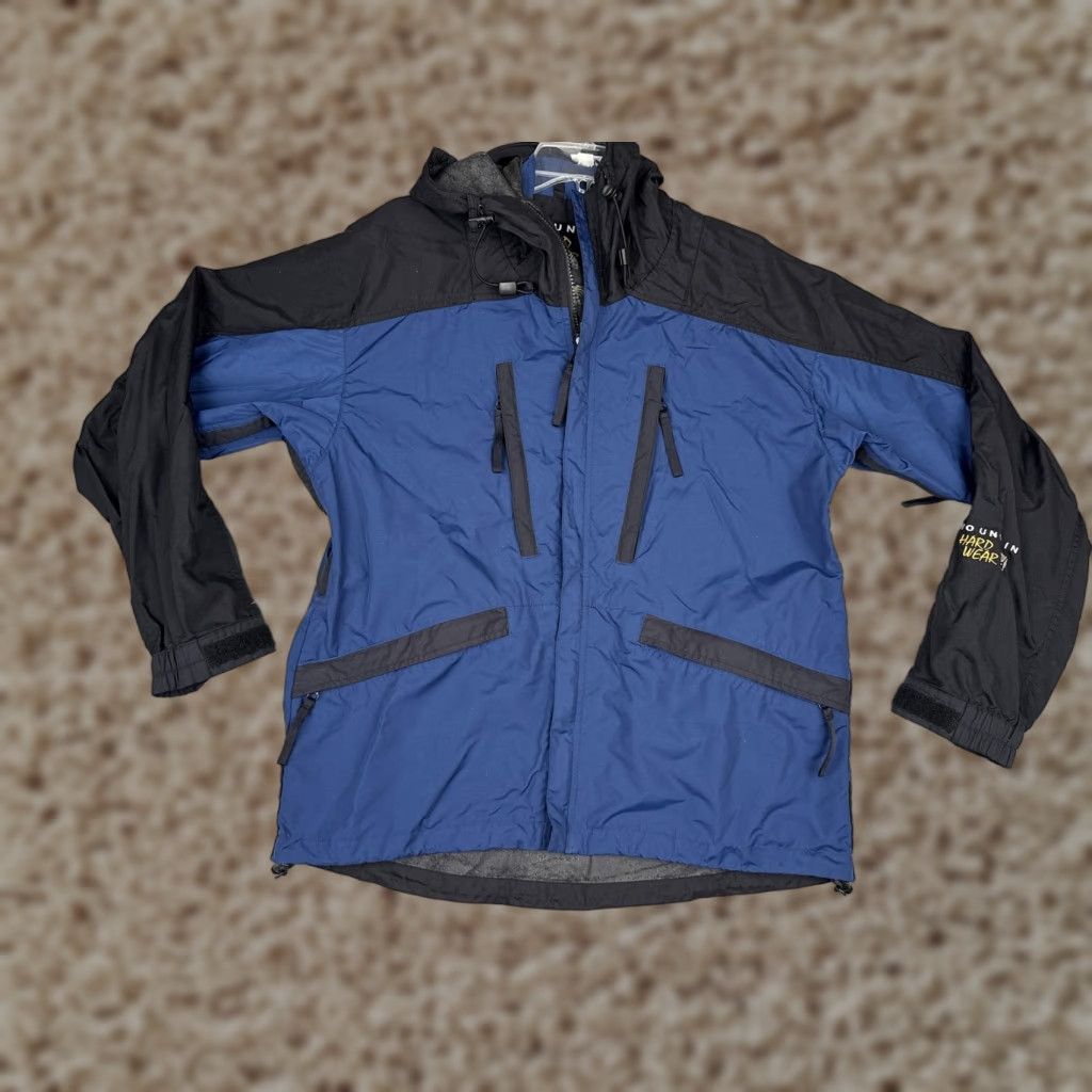 Mountain Hardwear VINTAGE Mountain Hardwear Jacket Mens Small Blue Black Hooded Full Zip Windbreaker Size US S / EU 44-46 / 1 - 1 Thumbnail