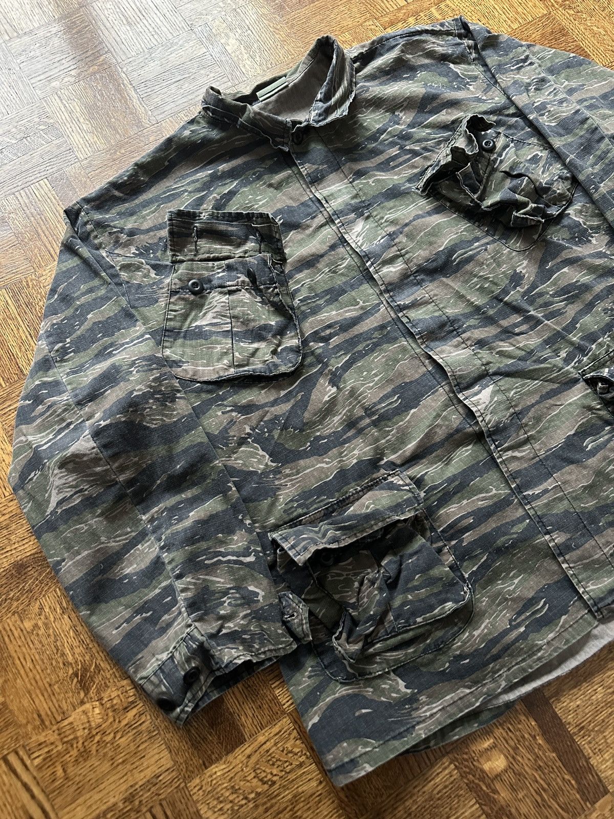 Vintage Rothco Tiger Stripe Slant Pocket Ripstop Shirt Size US XXL / EU 58 / 5 - 2 Thumbnail