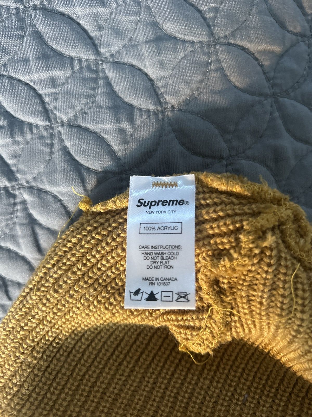 Supreme Supreme Oval Patch Beanie Gold Size ONE SIZE - 4 Thumbnail