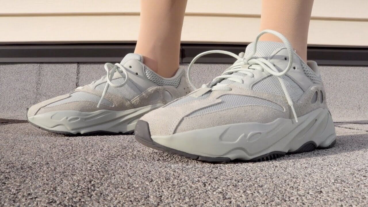 Yeezy Adidas Yeezy Boost 700 Salt 2019 EG7487 Authentic Size US 9 / EU 42 - 2 Thumbnail