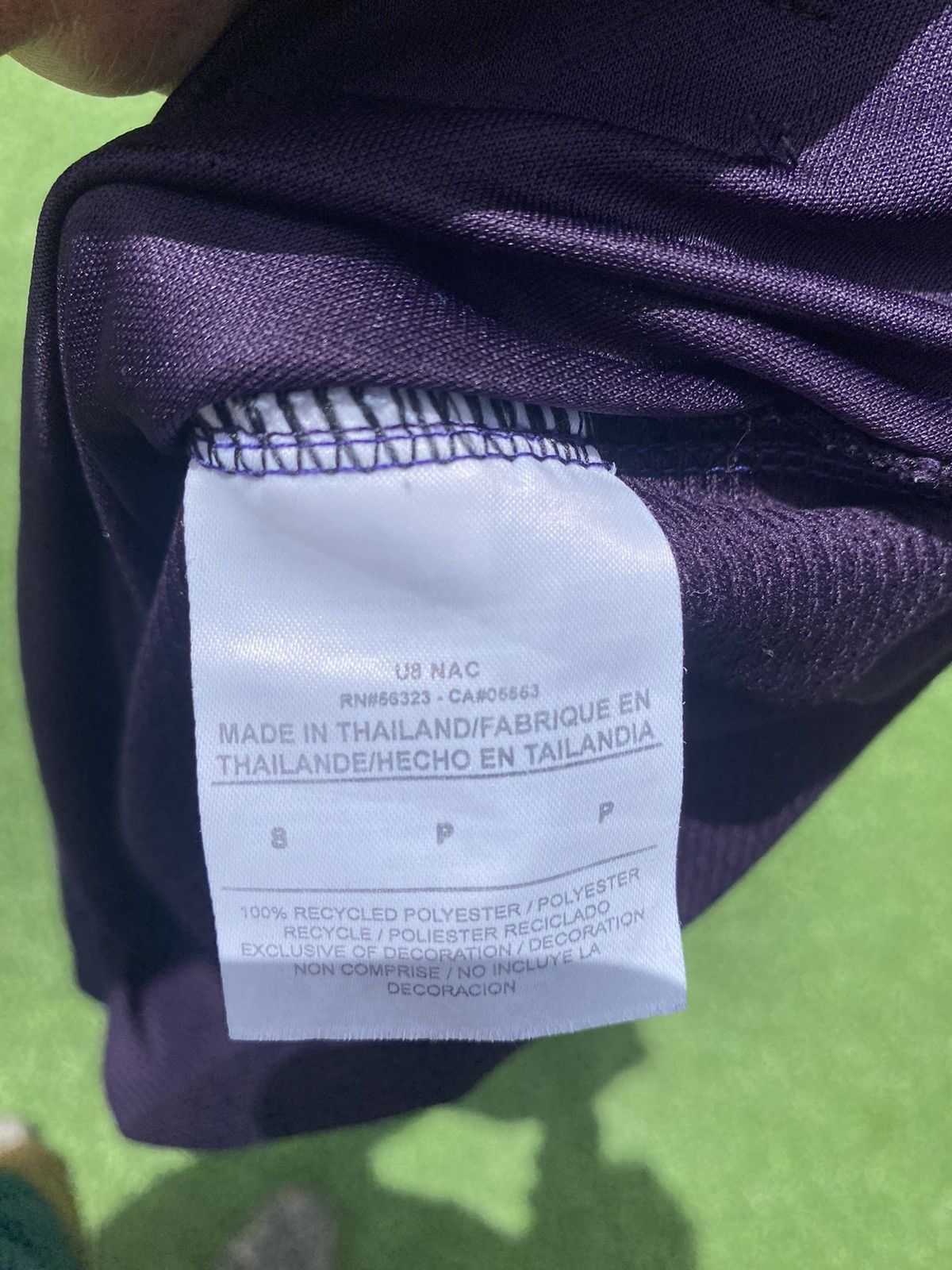 Nike 18/19 FC Barcelona Training Soccer Jersey Size US S / EU 44-46 / 1 - 3 Thumbnail