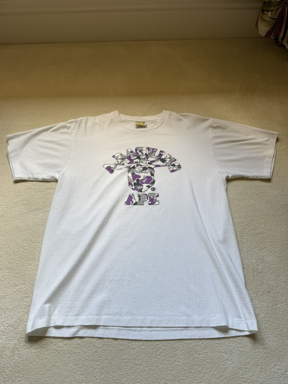 Bape BAPE NYC White Tee Size US XL / EU 56 / 4 - 1 Thumbnail