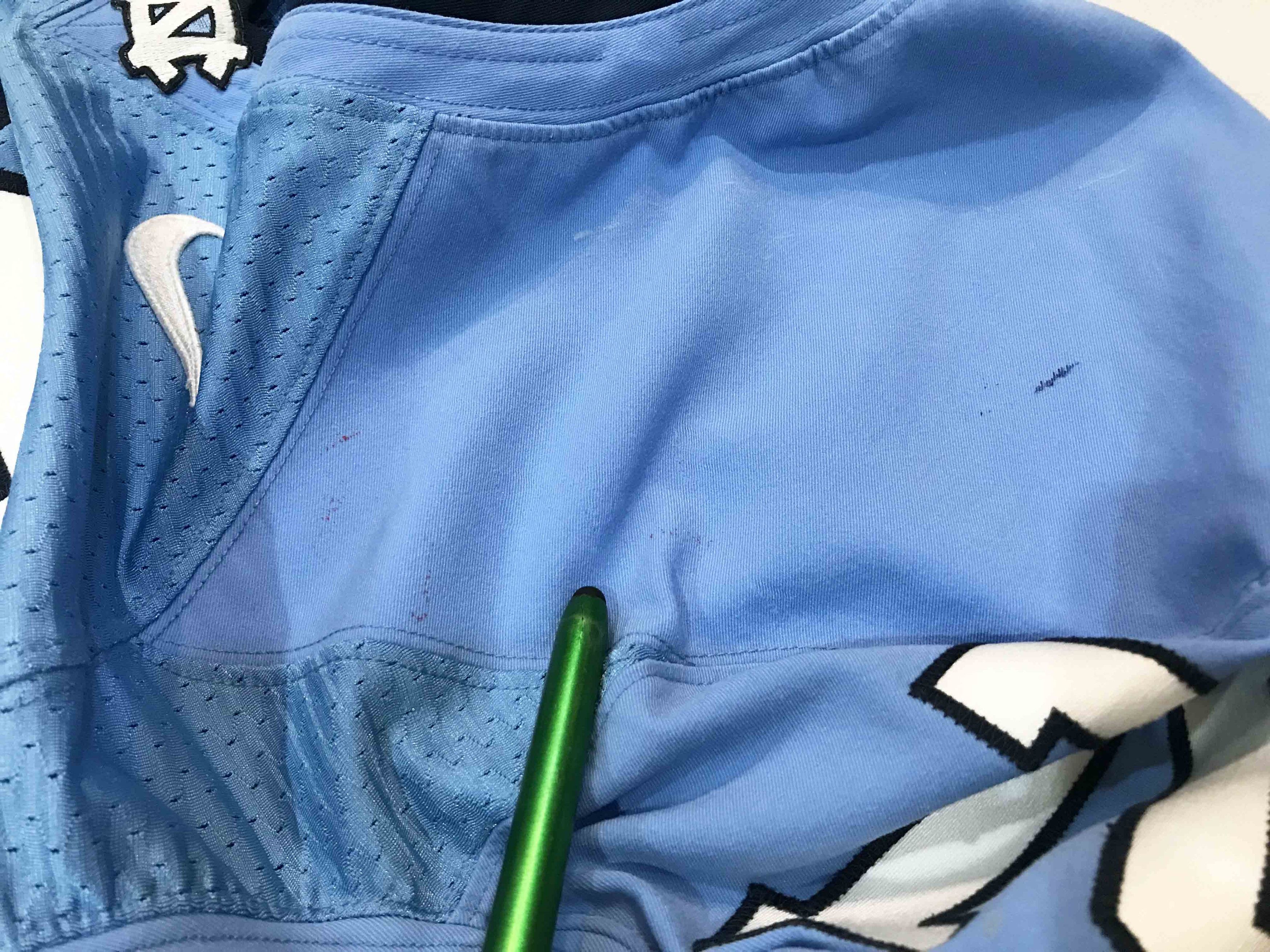 Nike Nike UNC North Carolina Tar Heels #70 Football Game Jersey Size US M / EU 48-50 / 2 - 10 Thumbnail