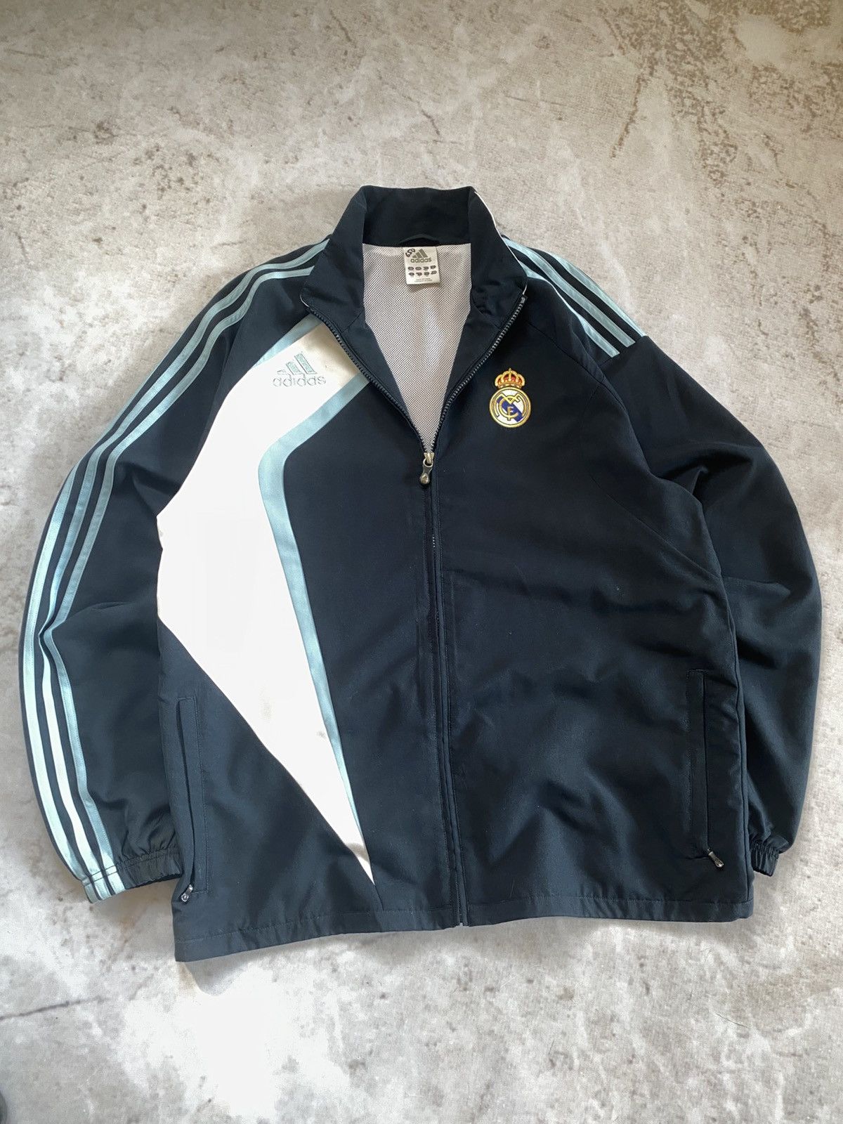 Adidas Vintage Adidas Real Madrid Jacket Blockcore Soccer Jersey Size US L / EU 52-54 / 3 - 1 Thumbnail
