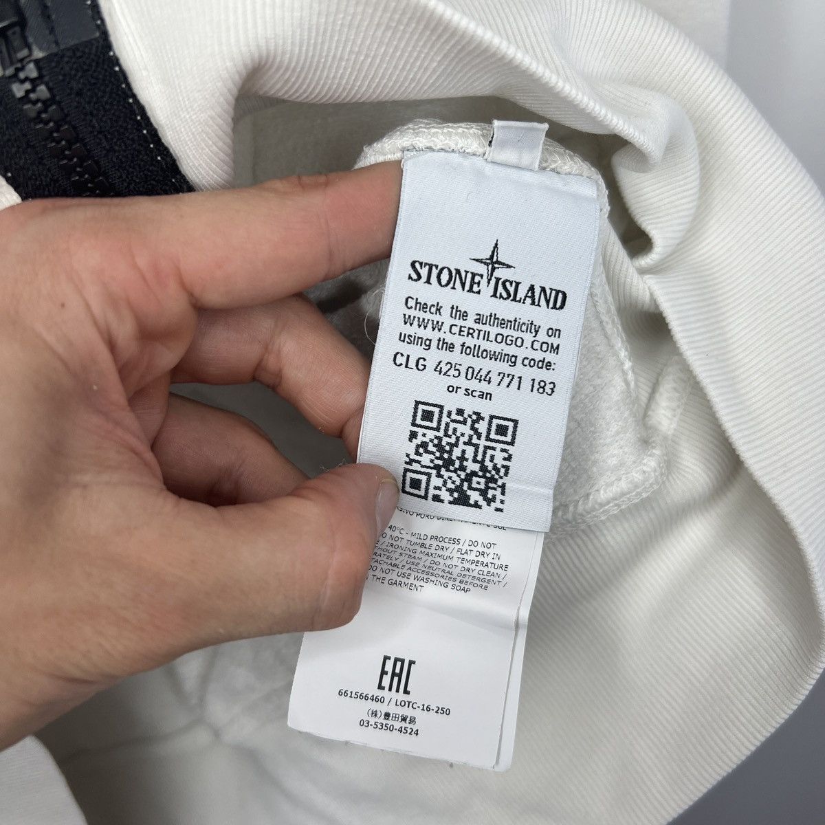 Stone Island Stone Island White Zip Sweatshirt Size US M / EU 48-50 / 2 - 7 Thumbnail