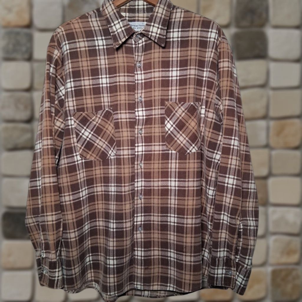 Vintage VINTAGE Bud Berma Highlander Flannel Shirt Men XL Brown Plaid Grunge Indie READ Shirt Men XL Brown Plaid Grunge Indie Vintage Size US XL / EU 56 / 4 - 1 Thumbnail