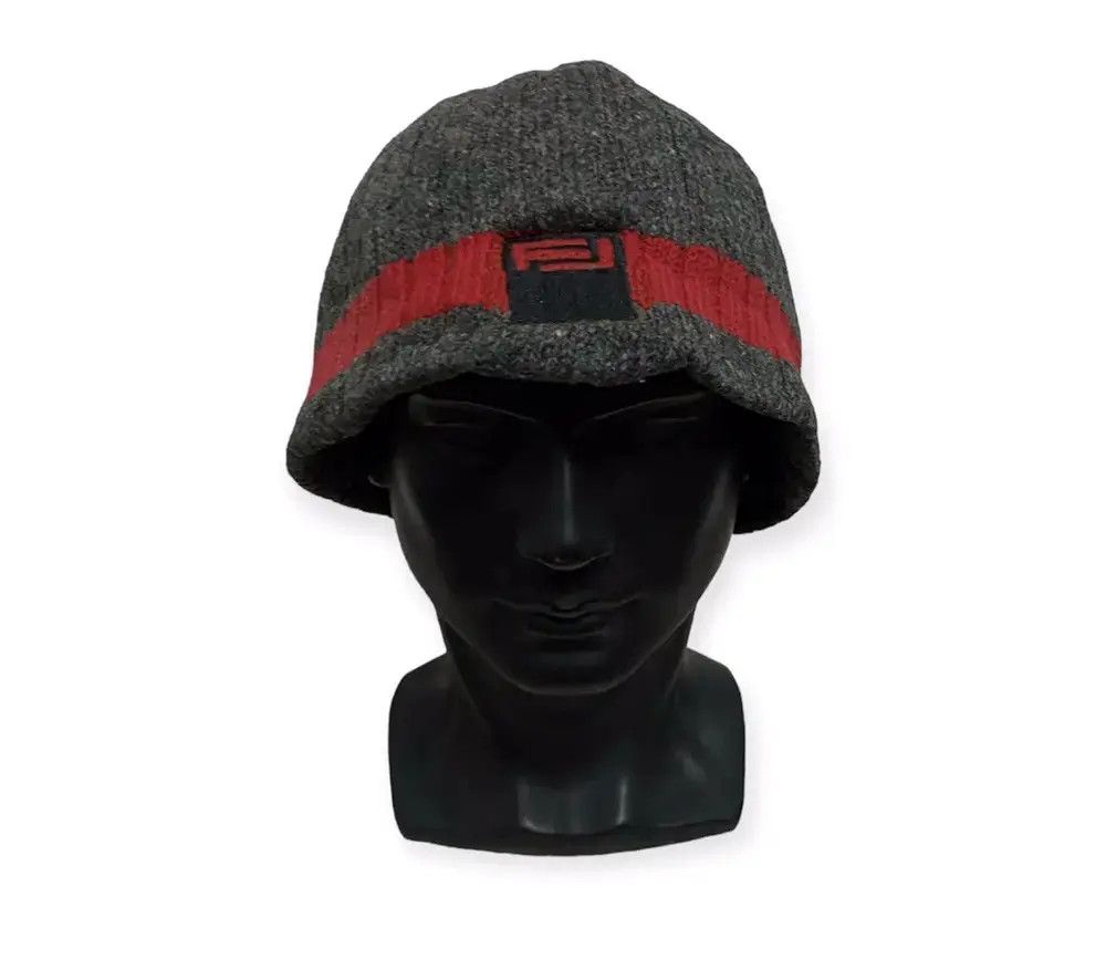 Freshjive × Vintage Freshjive Small Logo Beanie Hat Size ONE SIZE - 1 Thumbnail