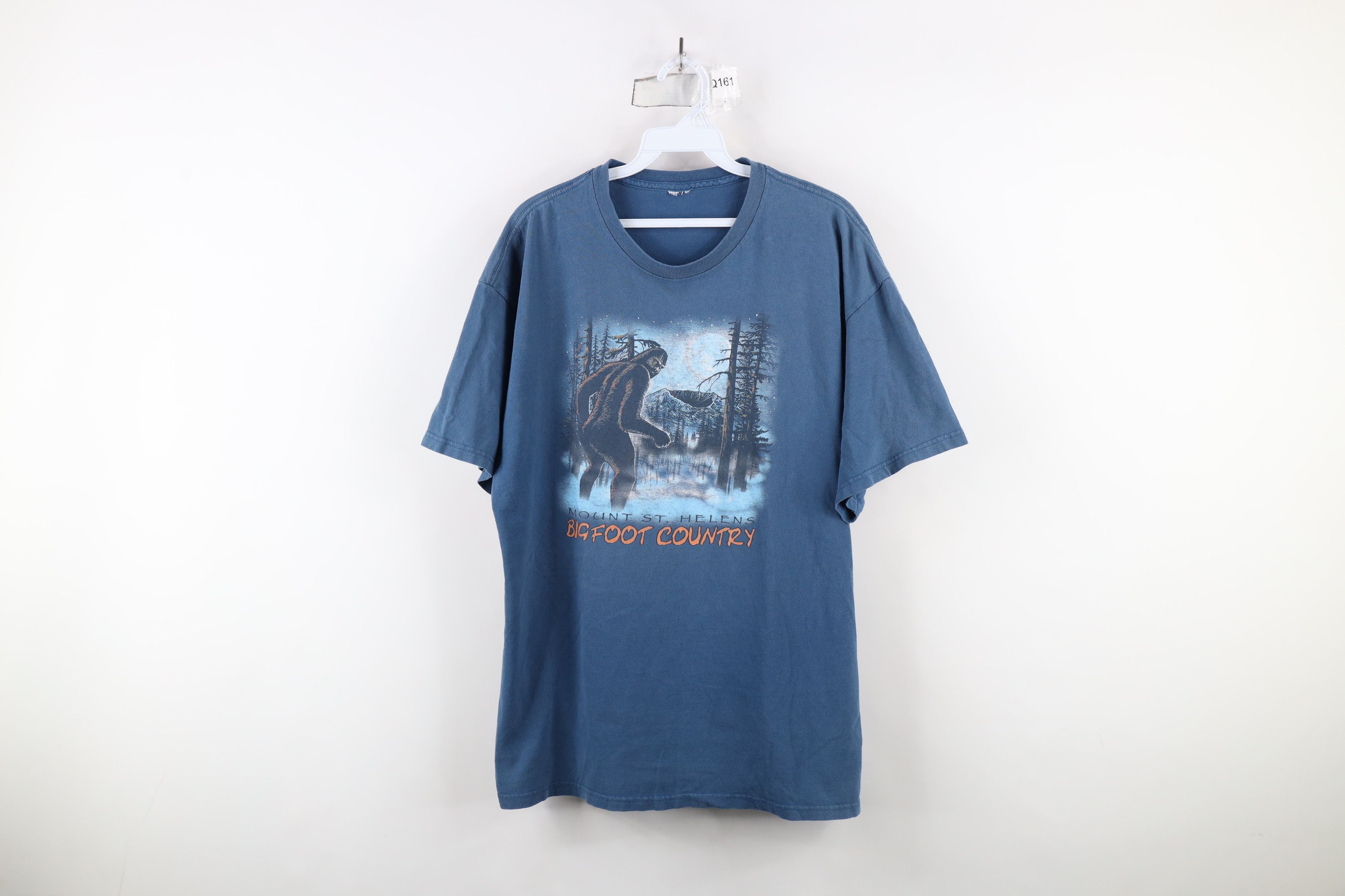Vintage Vintage Y2K Streetwear St Helens Bigfoot Country T-Shirt Size US XL / EU 56 / 4 - 1 Thumbnail