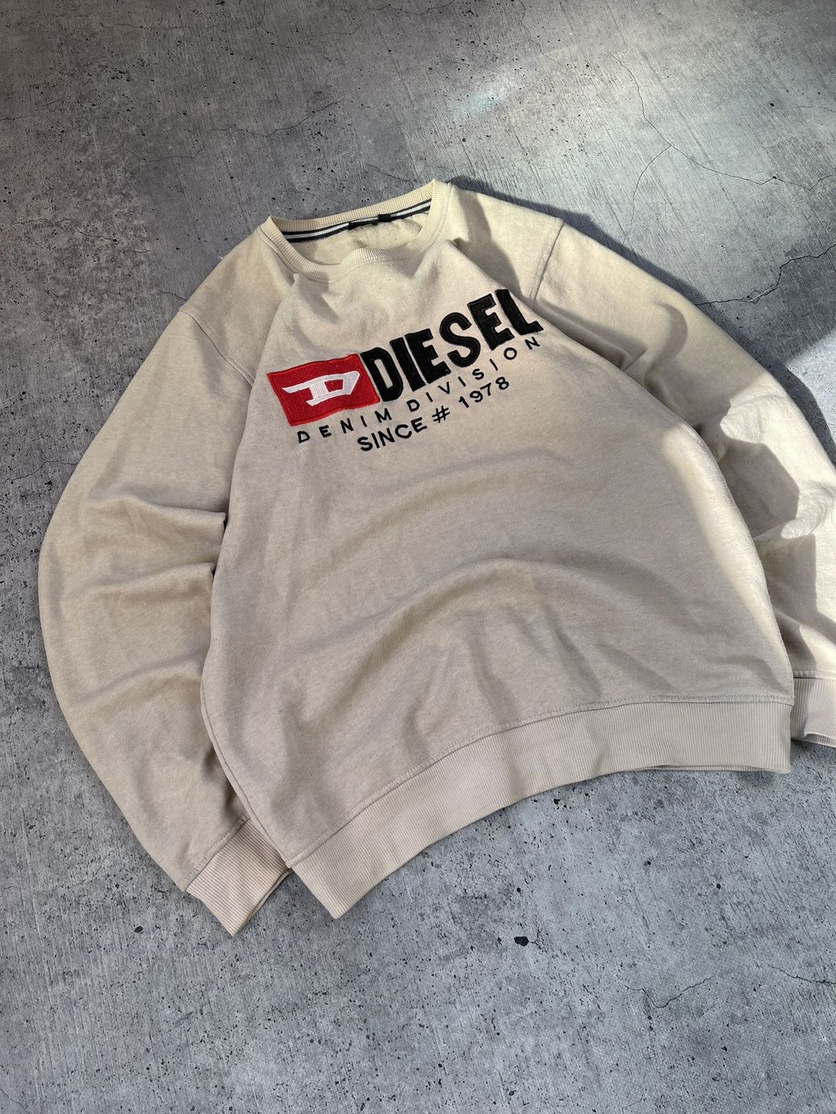 Diesel × Vintage Vintage Sweatshirt Diesel Division denim big logo size m Size US M / EU 48-50 / 2 - 2 Thumbnail