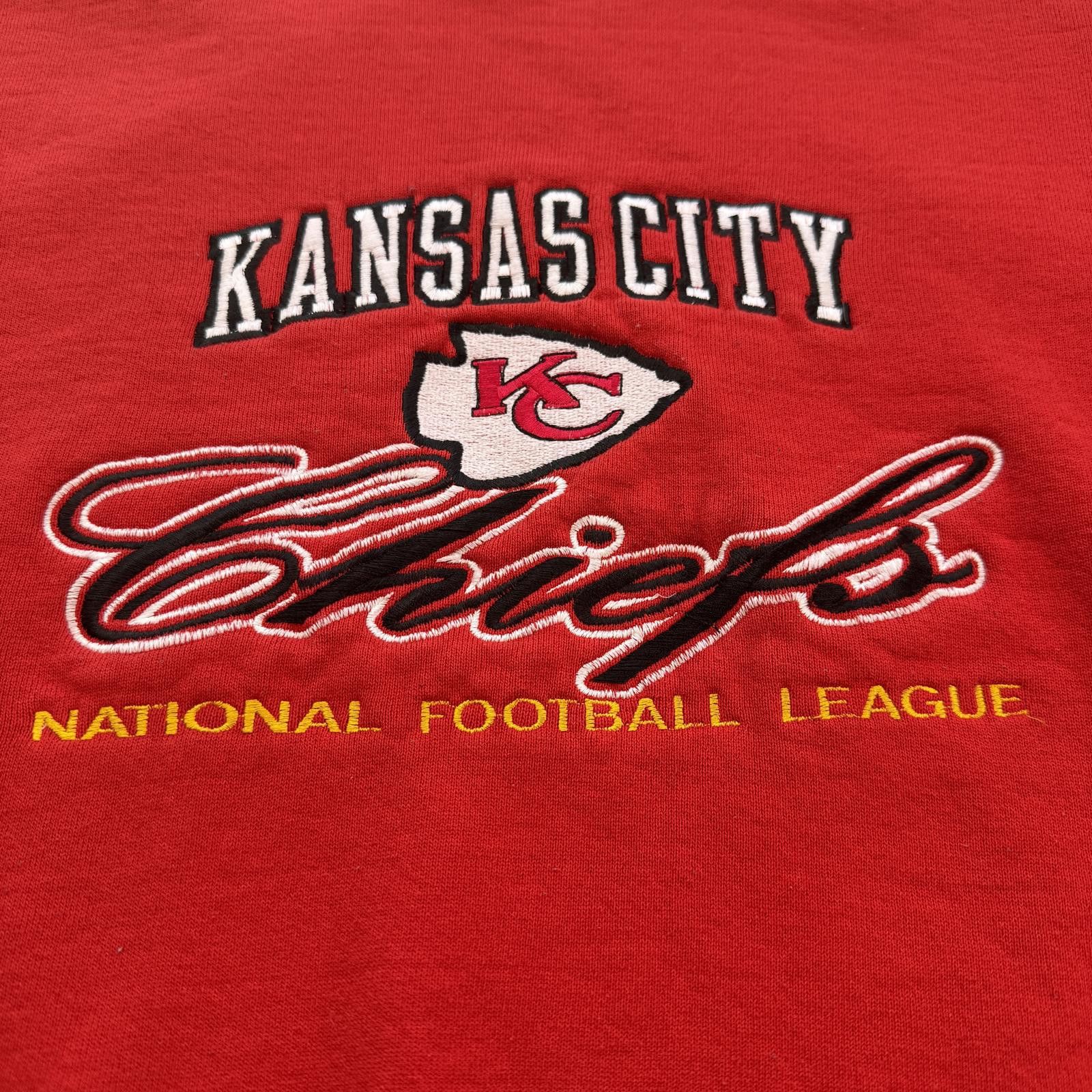 Pro Player Vintage 90s Kansas City Chiefs Embroidered Sweatshirt Red Size US M / EU 48-50 / 2 - 5 Thumbnail