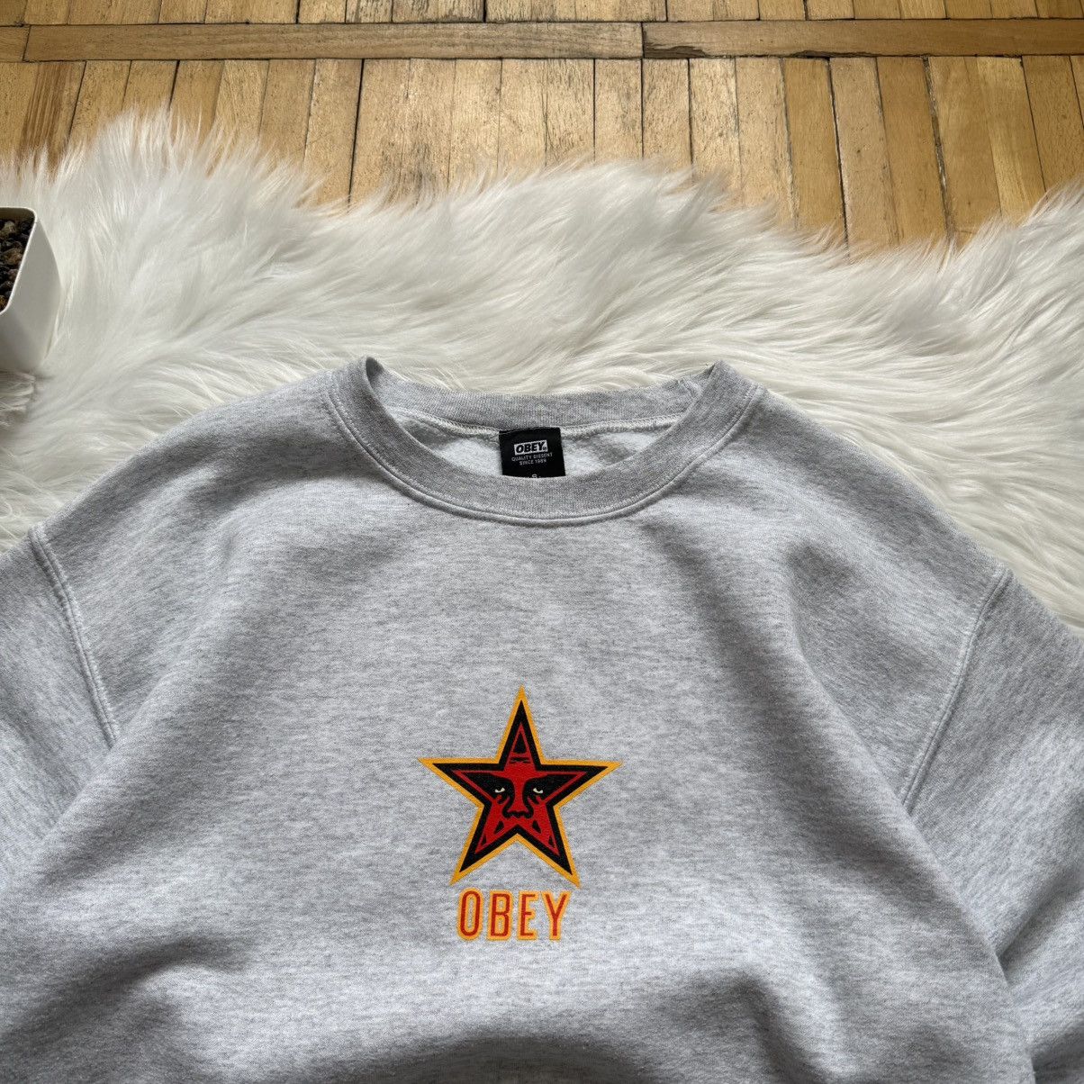 Obey 📌 Vintage Obey Propaganda Star Print Y2K Sweatshirt Size US S / EU 44-46 / 1 - 3 Thumbnail