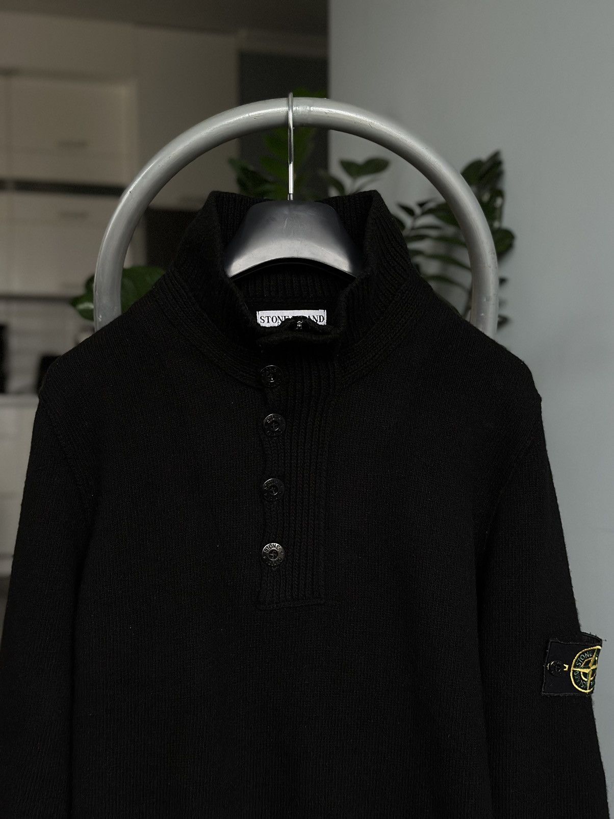 Stone Island Stone Island Black Half Lambswool Jumper Size US XL / EU 56 / 4 - 2 Thumbnail