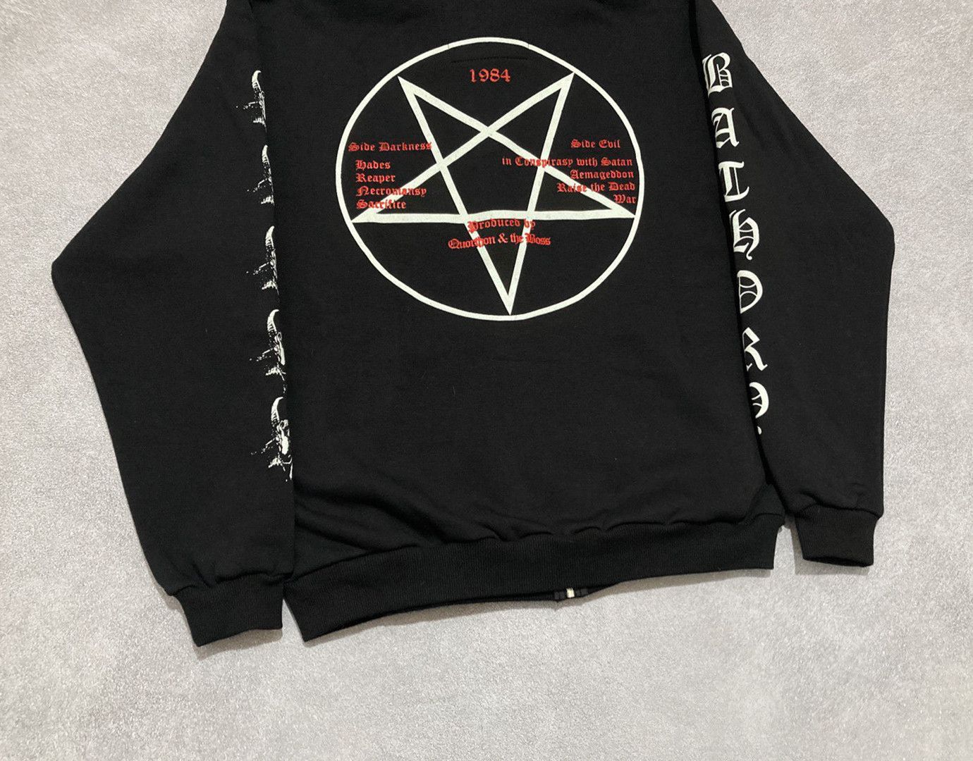 Band Tees Zip-hoodie Bathory - black metal (mayhem , venom , burzum) Size US XL / EU 56 / 4 - 7 Thumbnail