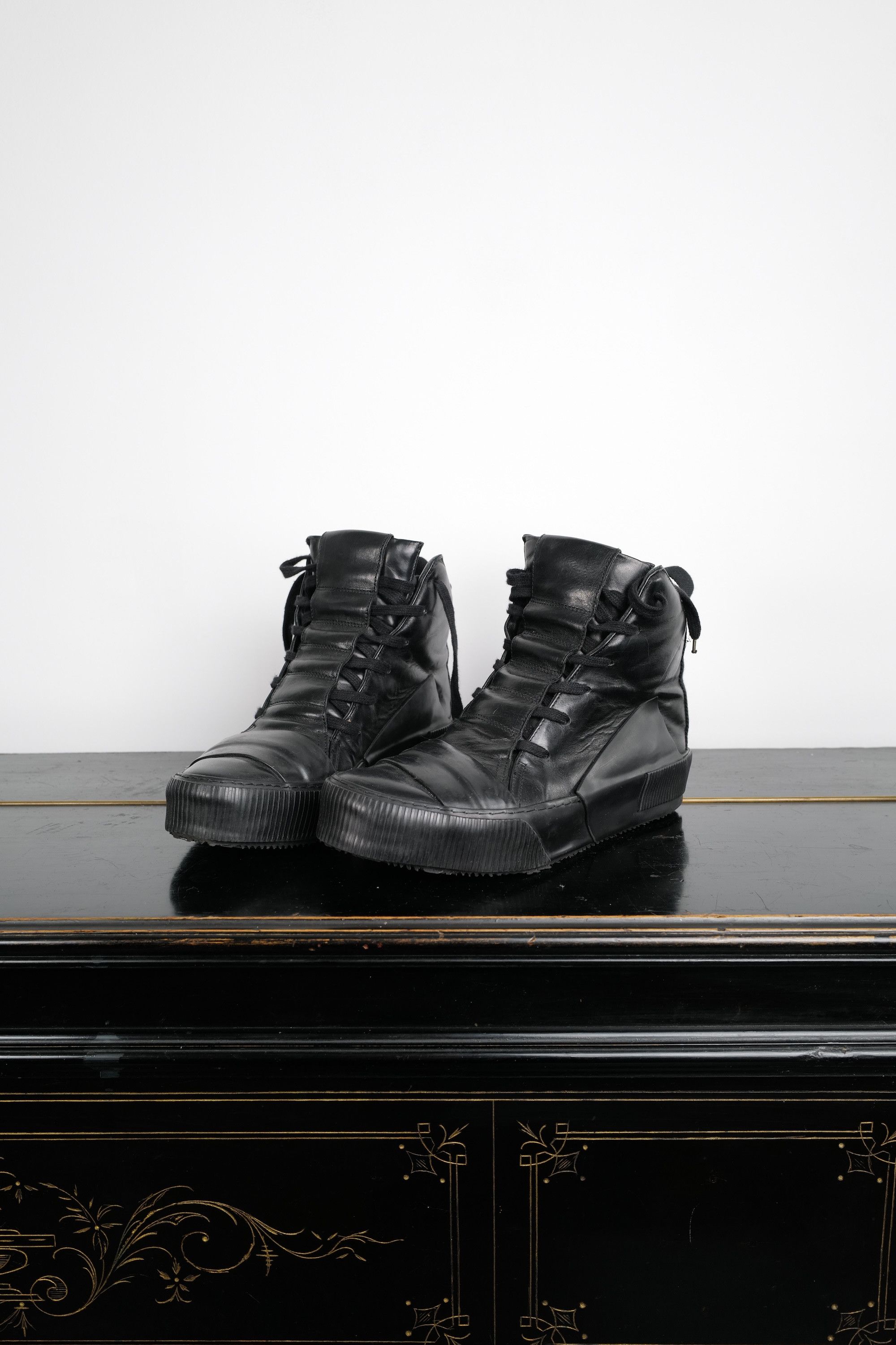 Pre-owned Boris Bidjan Saberi Boris Bidjan Bamba 2 Shoes In Black