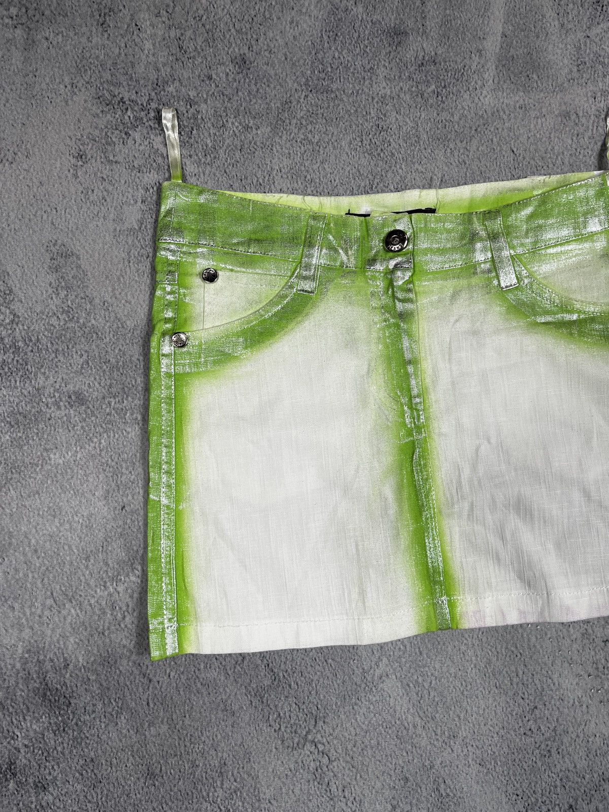 Japanese Brand × Vintage Vintage Y2K Japanese mini skirt streetwear style size 26 Size 26" / US 2 / IT 38 - 2 Thumbnail