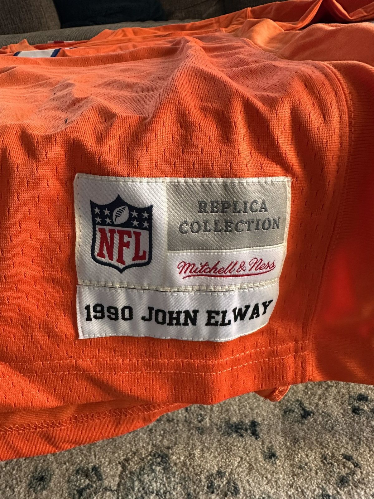 Mitchell & Ness Mitchell & Ness Denver Broncos Replica 1990 John Elway Size US XL / EU 56 / 4 - 3 Thumbnail