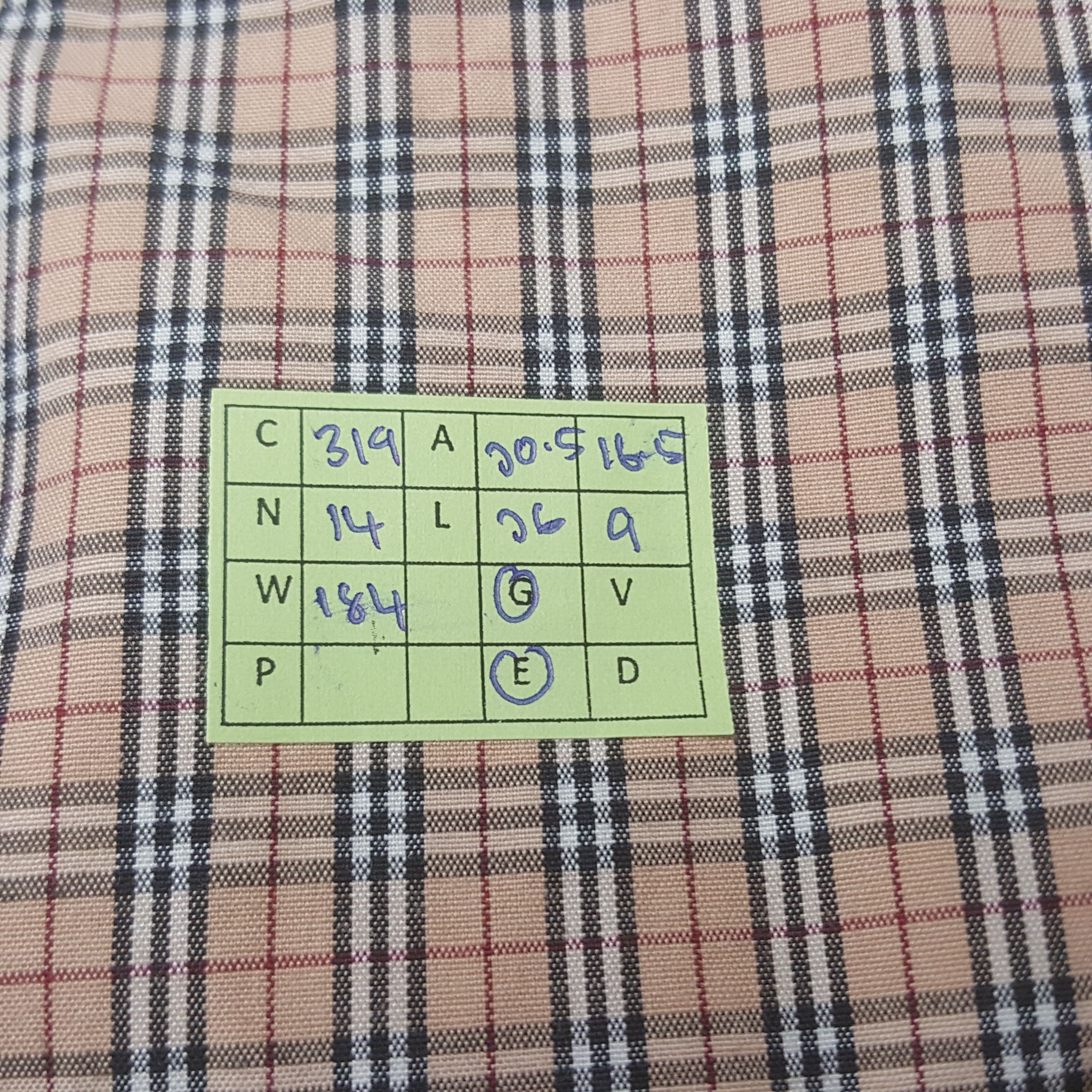 Burberry Vintage Burberry Nova Check Shirt Button Up C319N14 Size US M / EU 48-50 / 2 - 5 Thumbnail